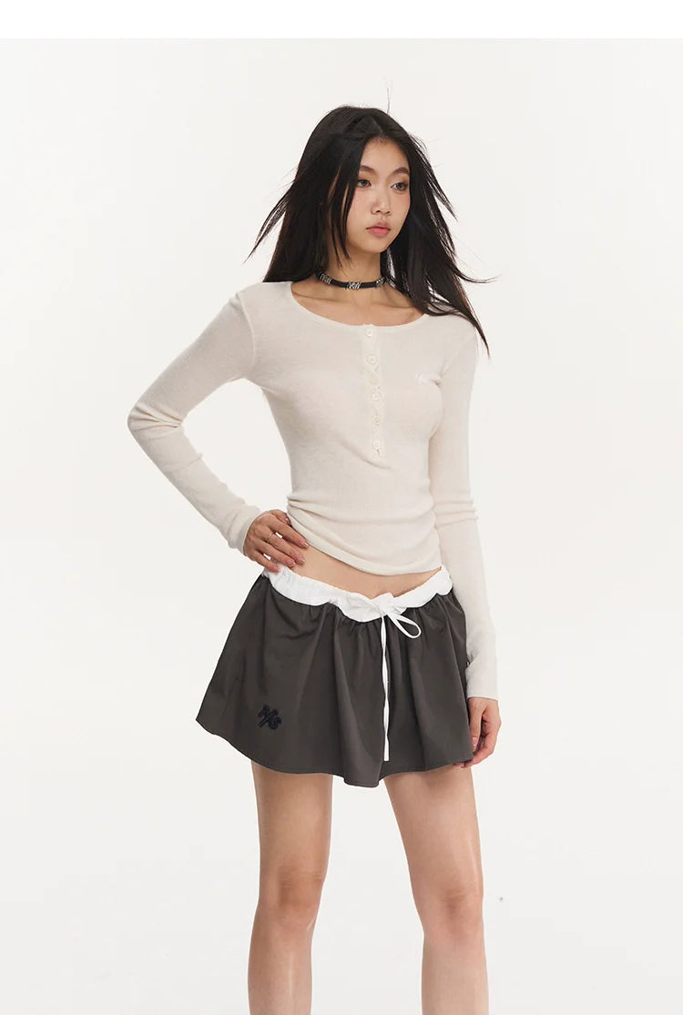 Ribbed Knit Logo Crewneck Top