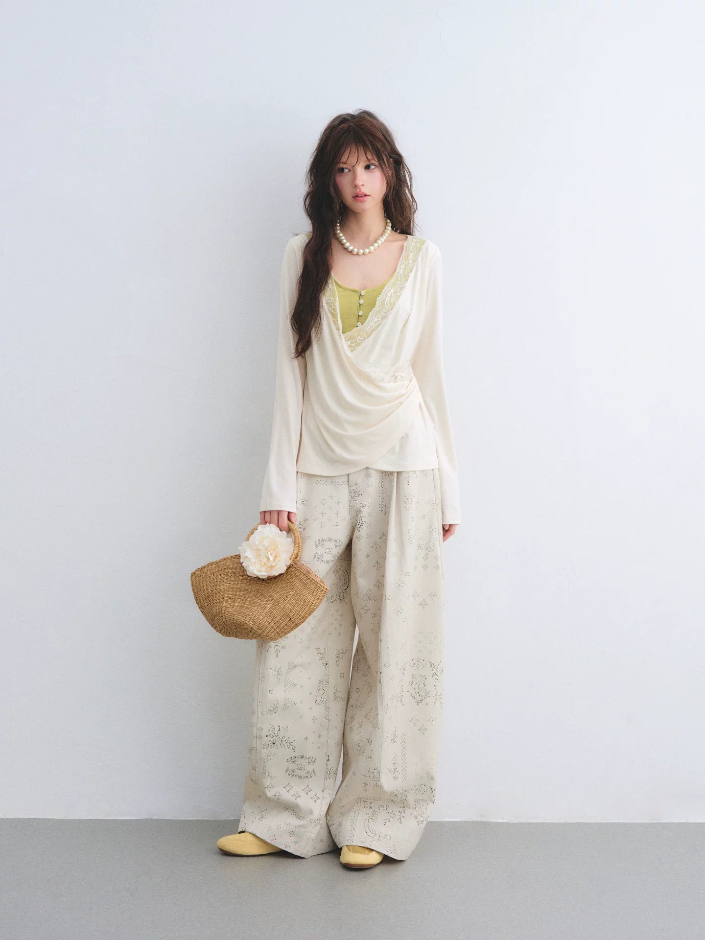 Paisley Curved Wide Pants
