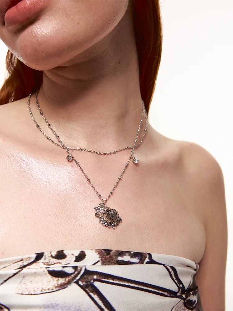 Conch Double Layer Overlapping Choker