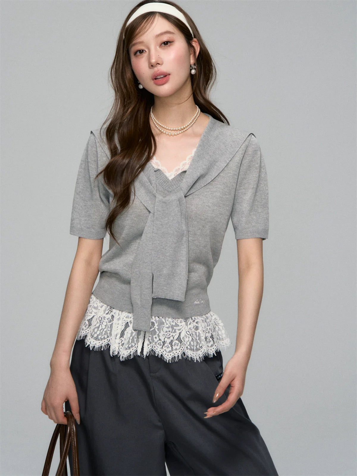 V-neck Lace Knit Short-sleeve T-shirt