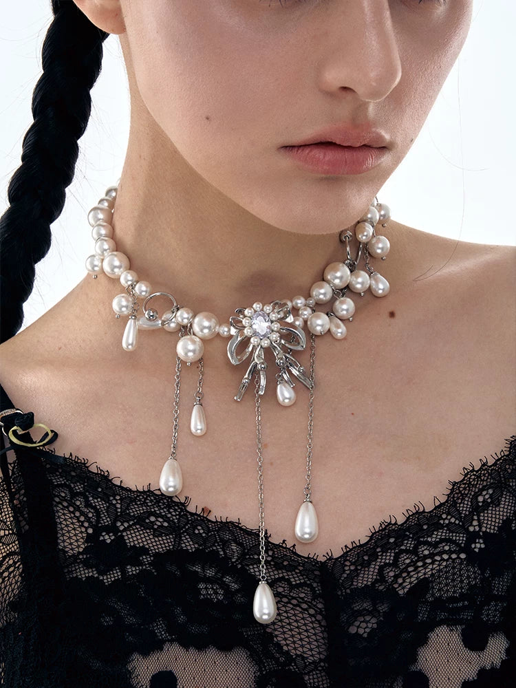 Bow Pearl Drop Necklace