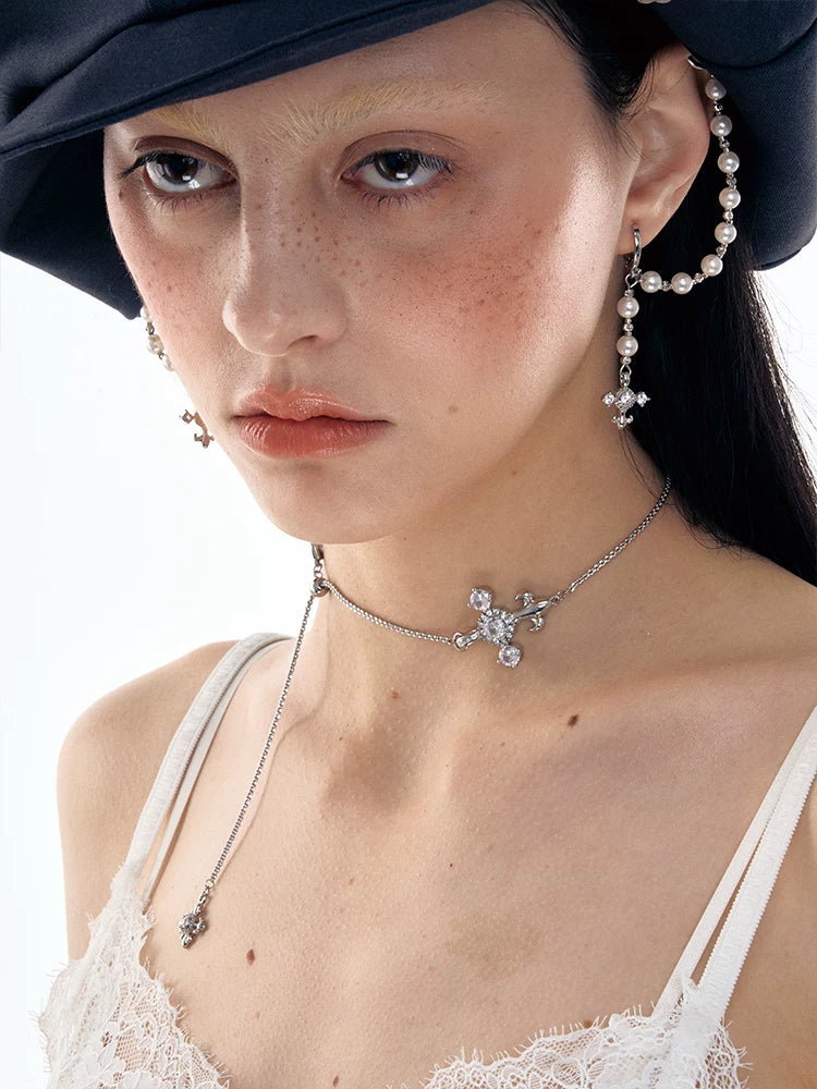 Iris Drawstring Zircon Necklace