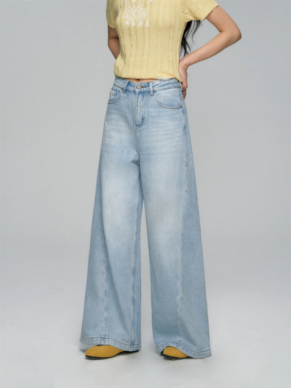 Washed Blade-Cut Wide-Leg Jeans