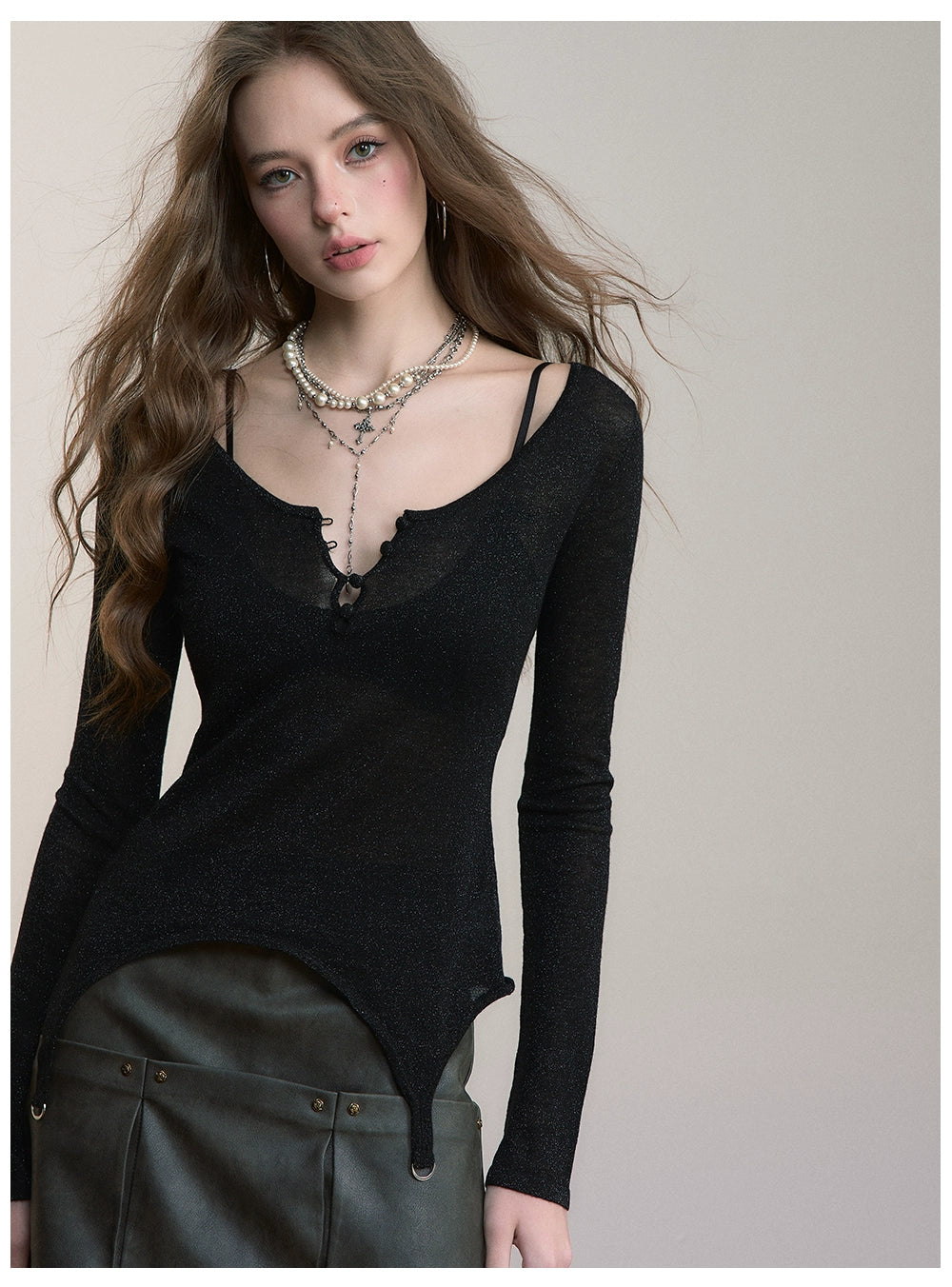 Sculpted Waist Wool Knit Blouse
