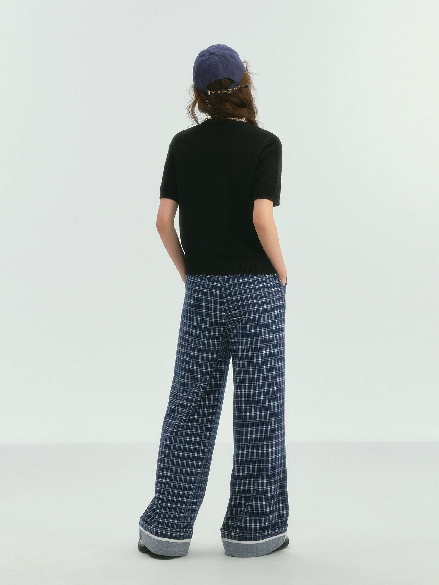 Embroidered Flower Knit Short Sleeve T-shirt