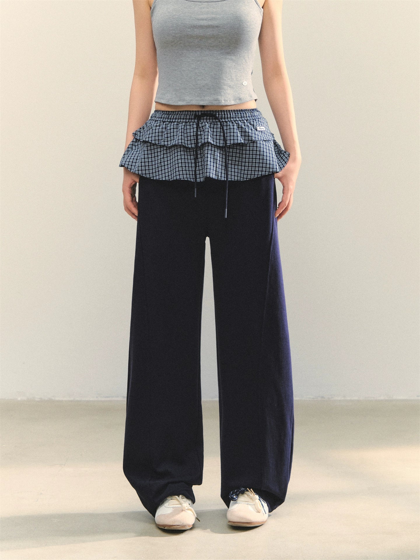 Plaid Ruffle Drawstring Pleated Shirt & Sweatpants Set