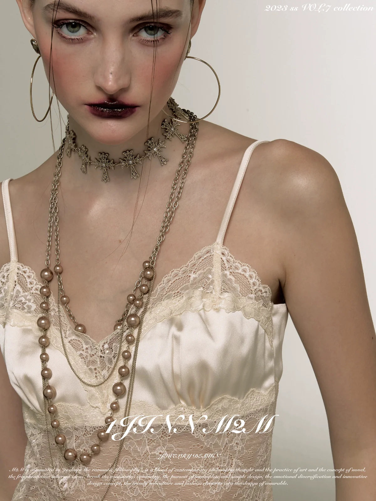 Baroque Wind Flashes Cross Choker