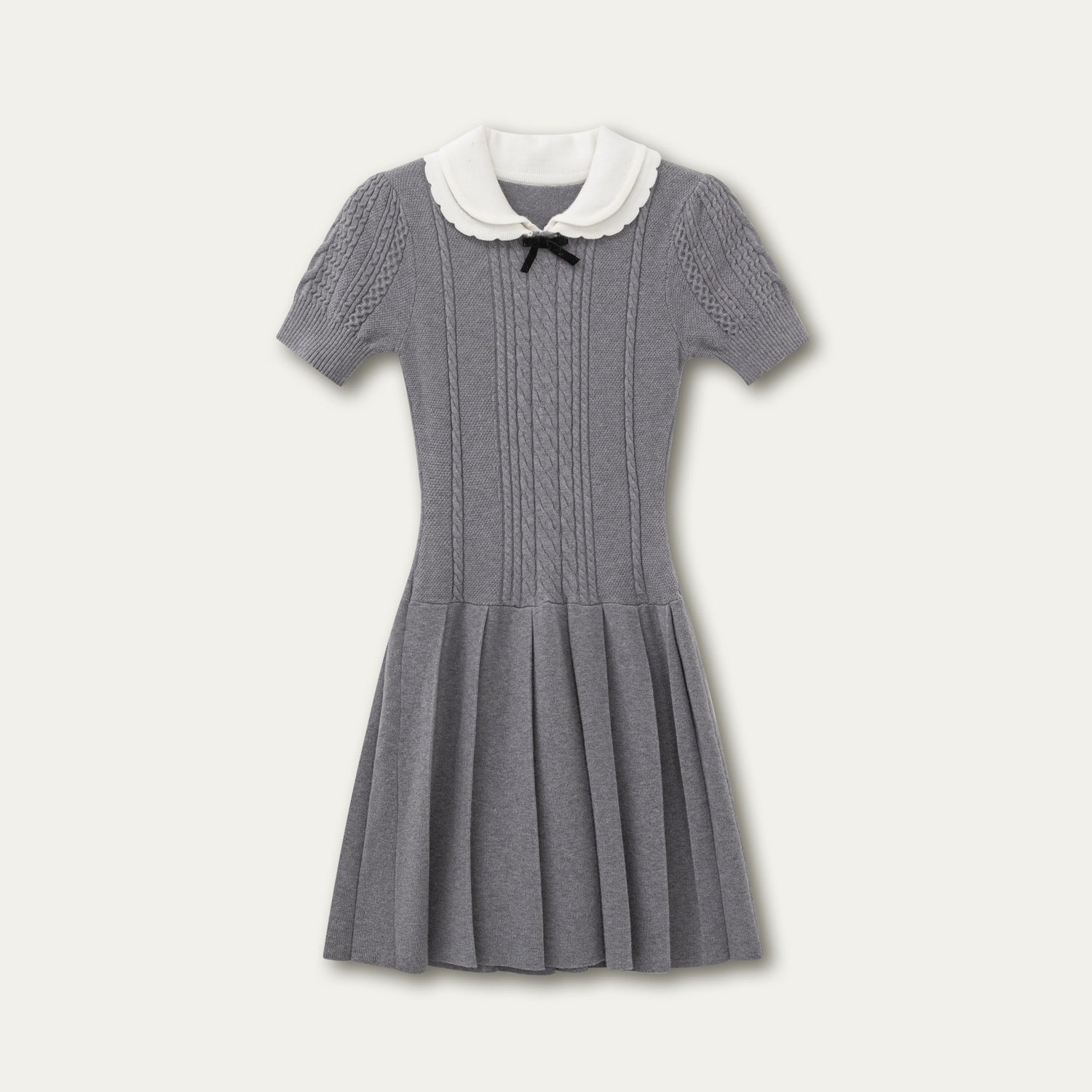 Contrast Collar Knit Pleated Dress