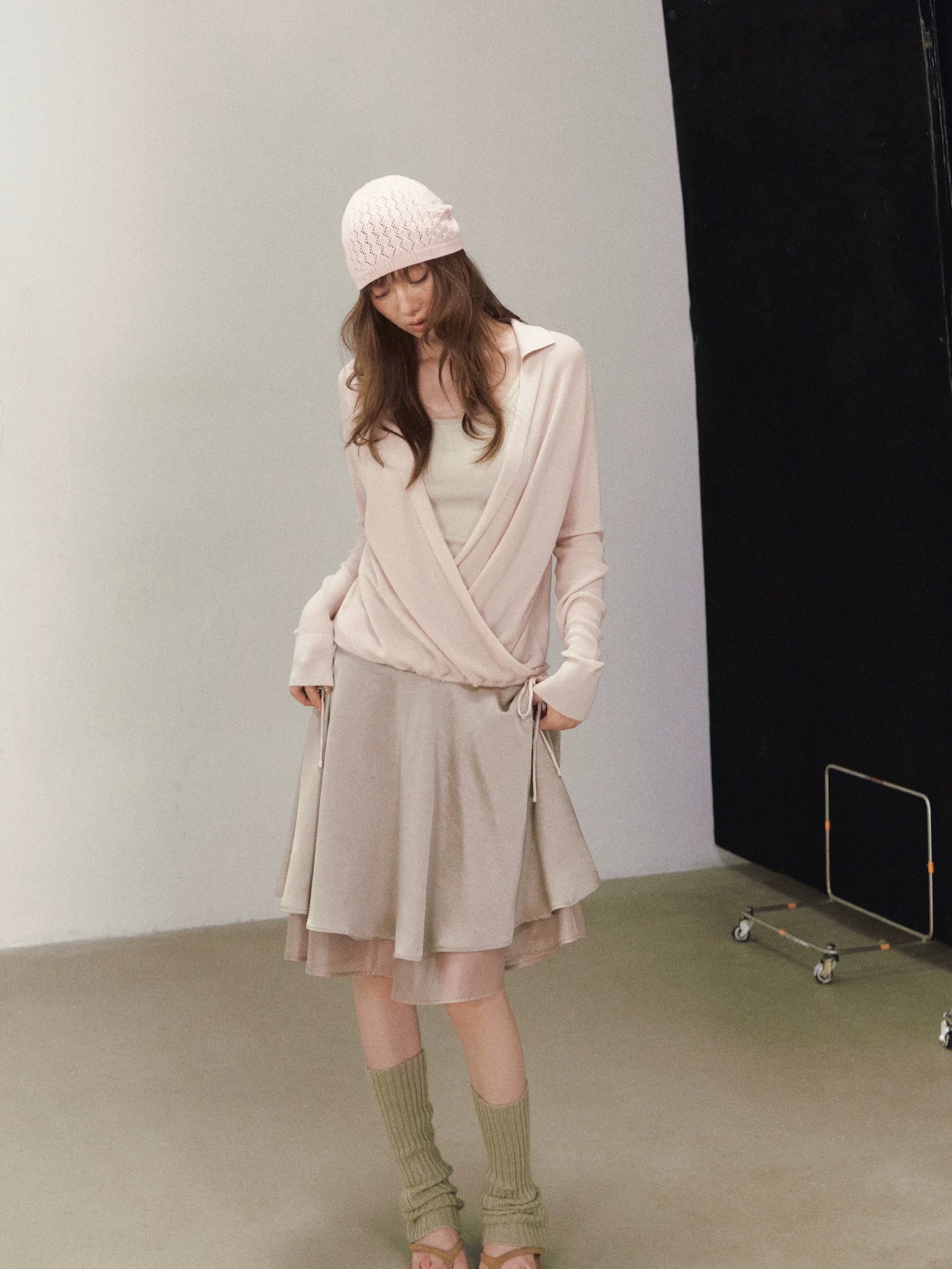 Silk Cross V-neck Knit Top