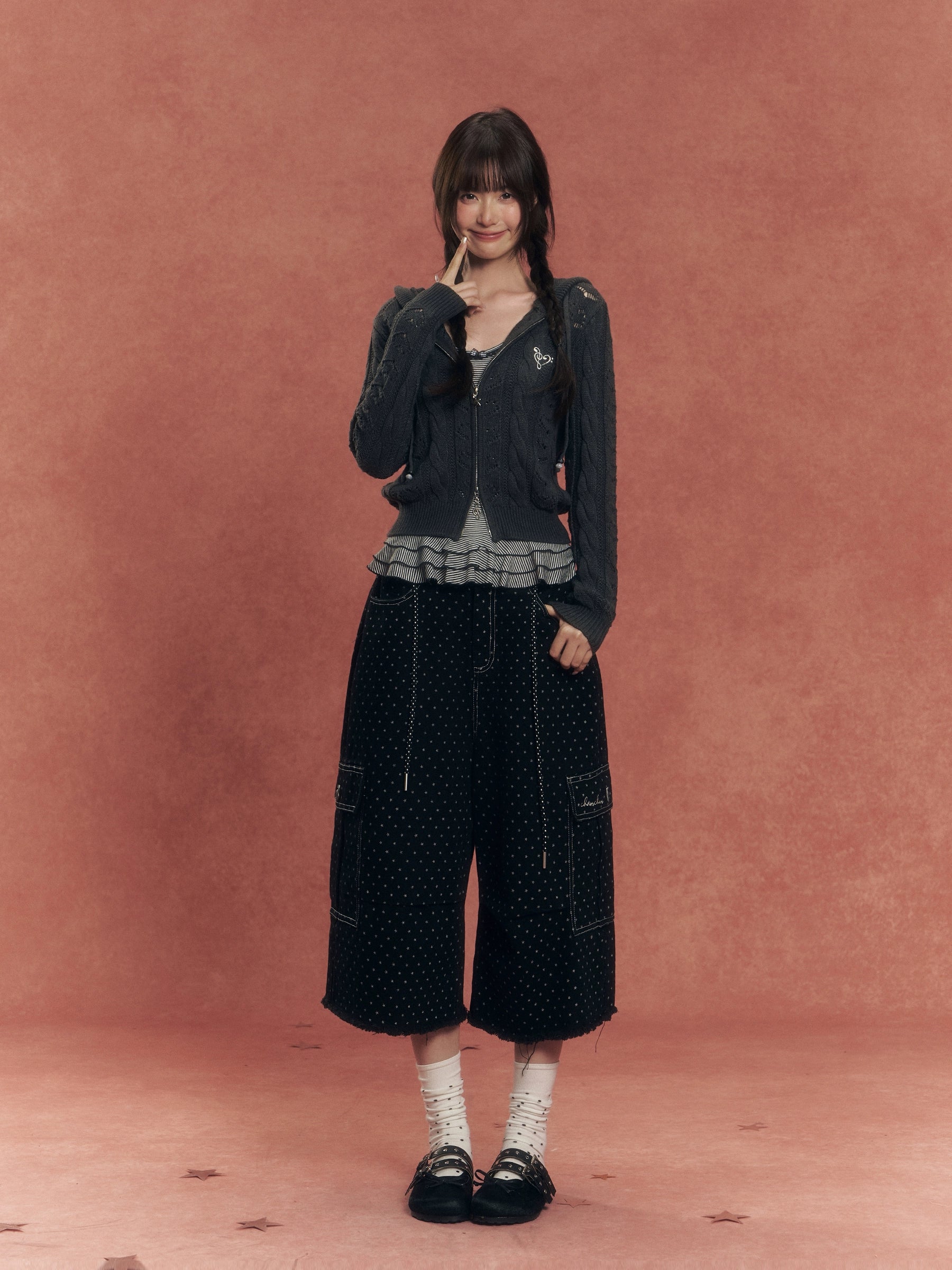 Star Print Cropped Jeans