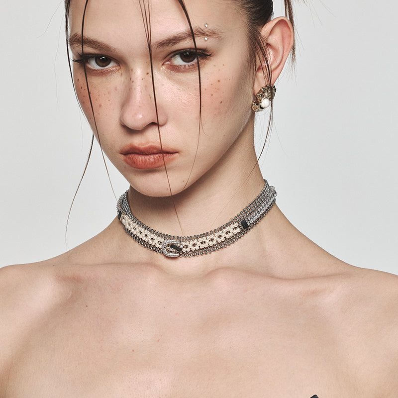 Retro Woven Pearl Buckle Bead Choker