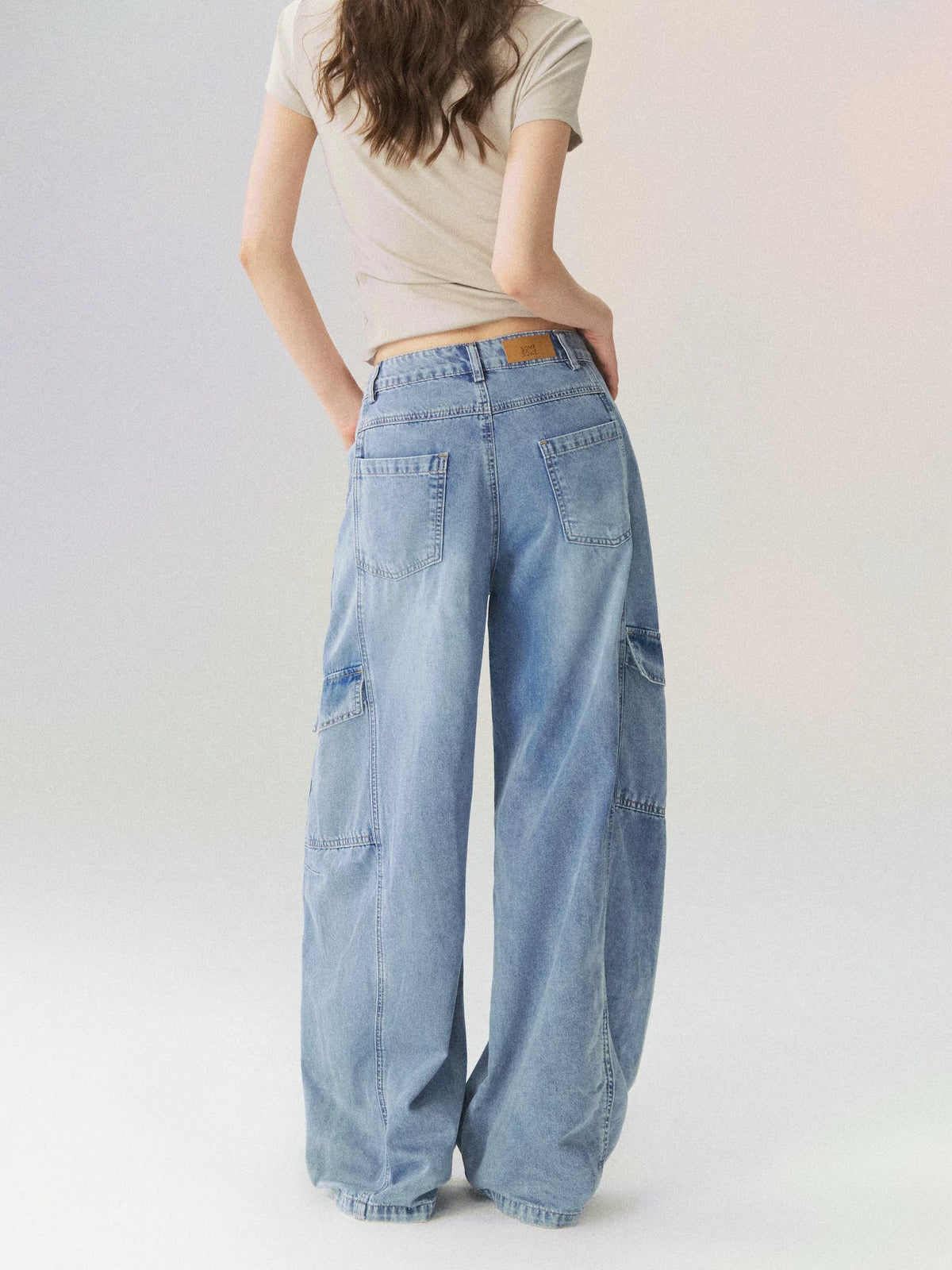 Multi-Pocket Cargo Wide-Leg Jeans