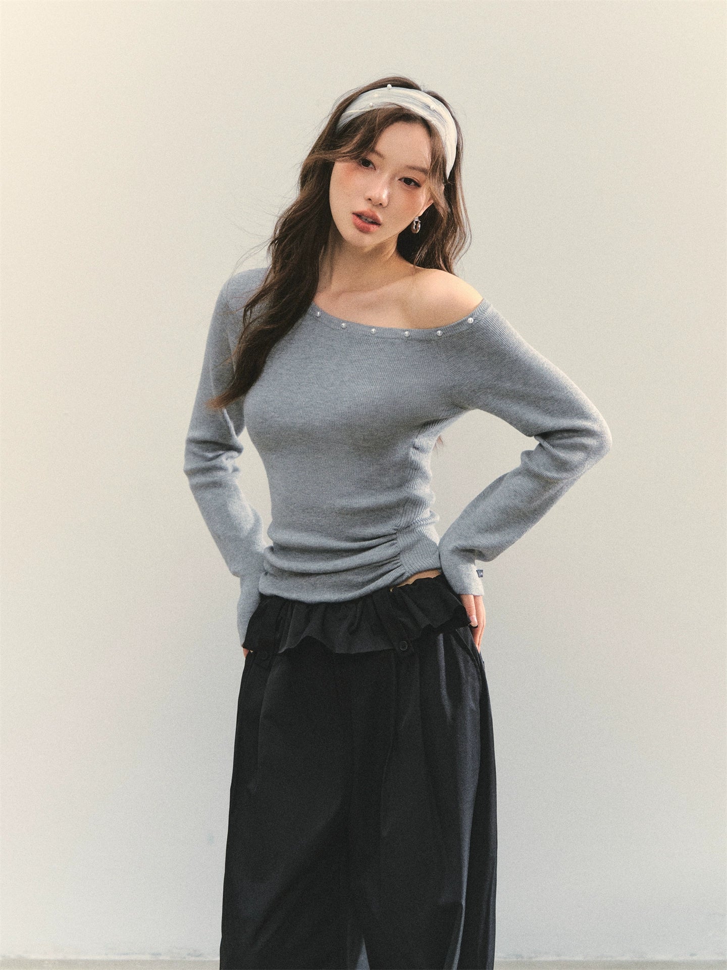 Pearl Trimmed Waist Cinching Knitted Top