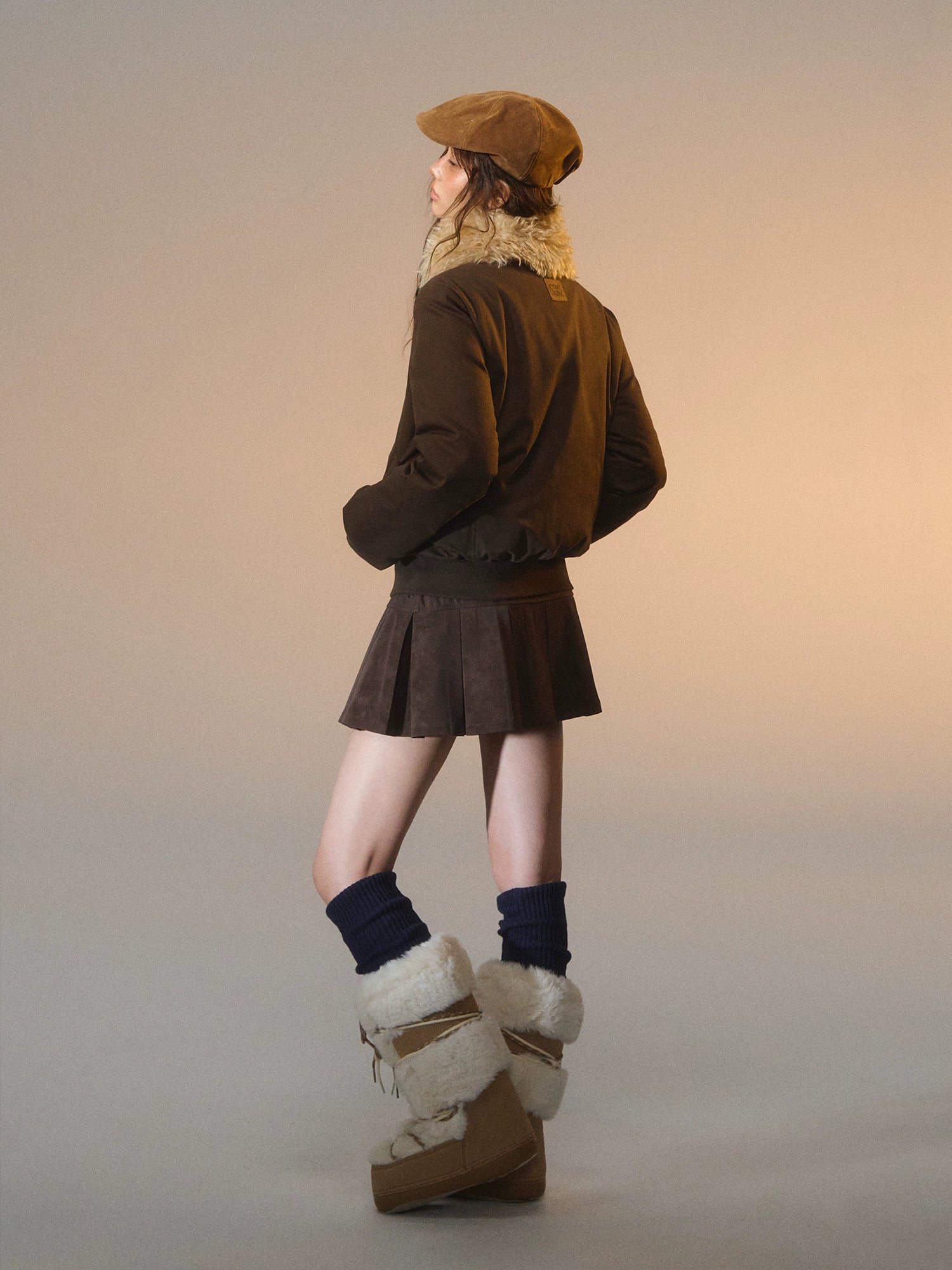 Detachable Fur Collar Fitted Down Jacket
