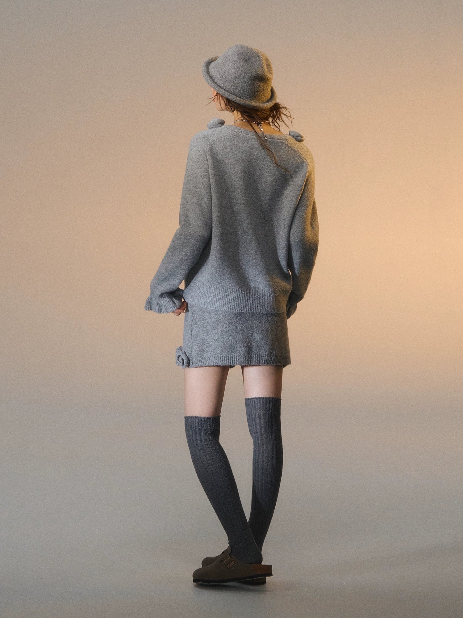 3D Rose V-Neck Knit Set