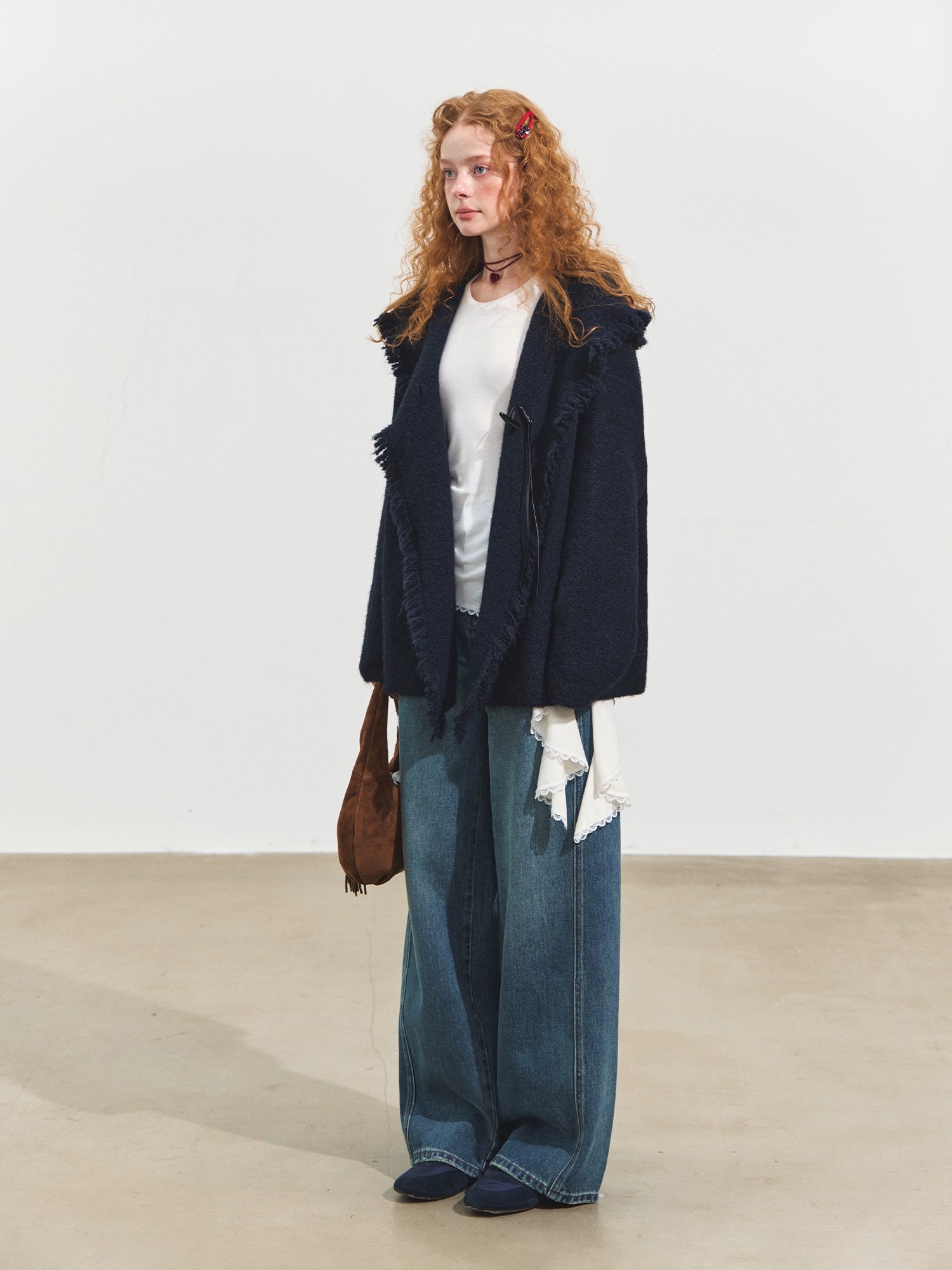 Curved Seam Wide-Leg Jeans