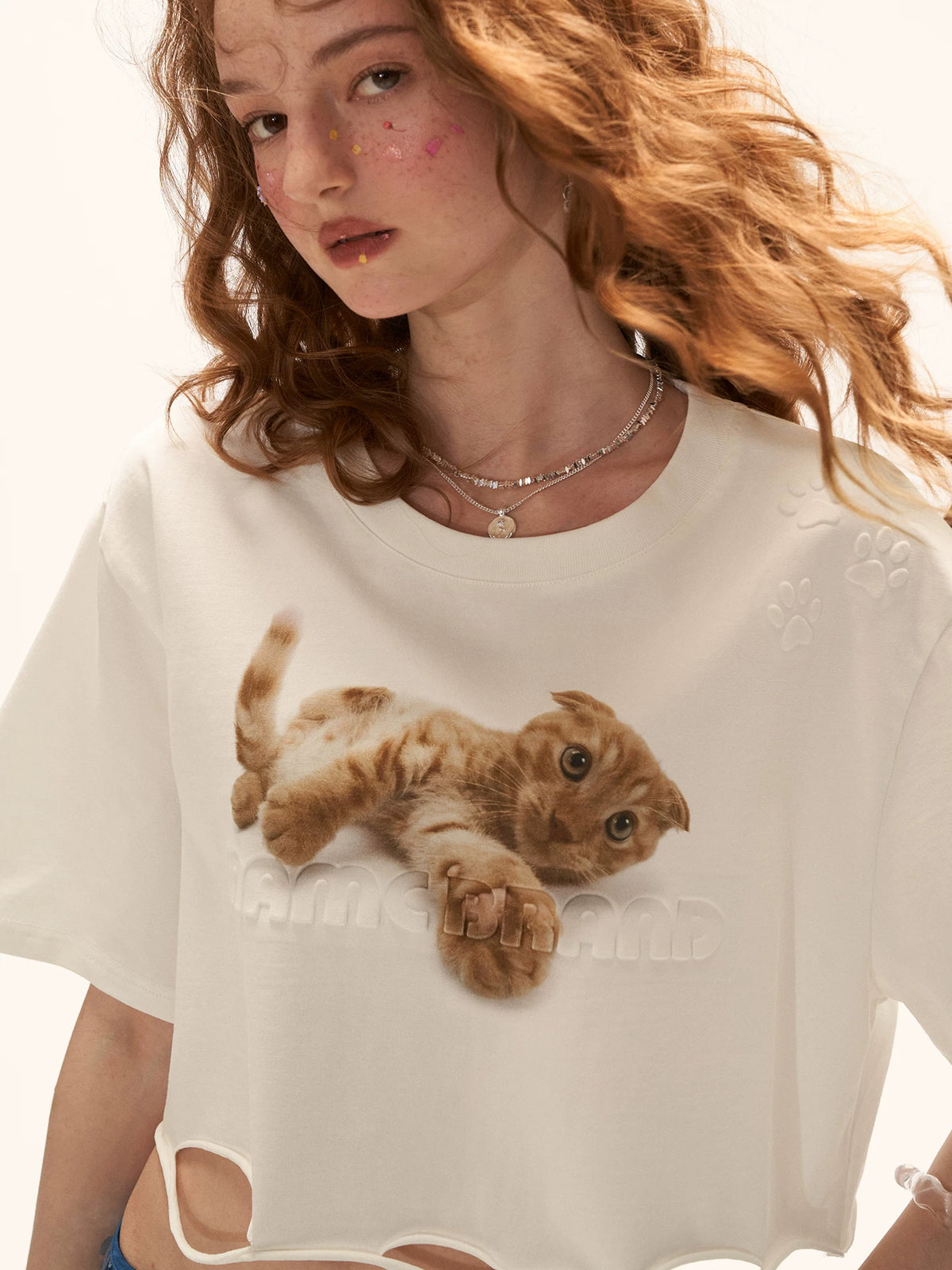 Cat Print Distressed Cropped T-Shirt