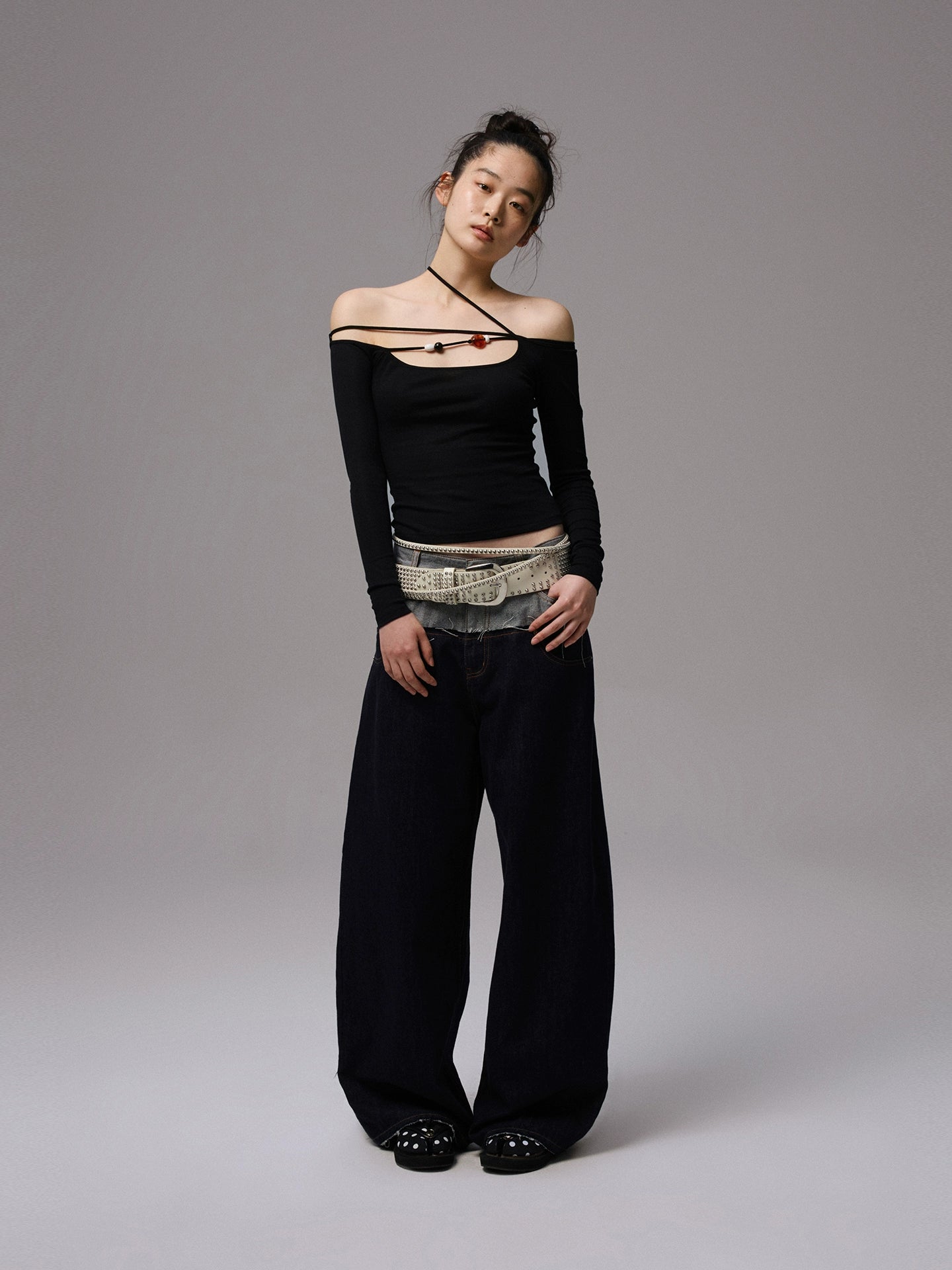 One-Shoulder Beaded Strappy Solid Color T-Shirt