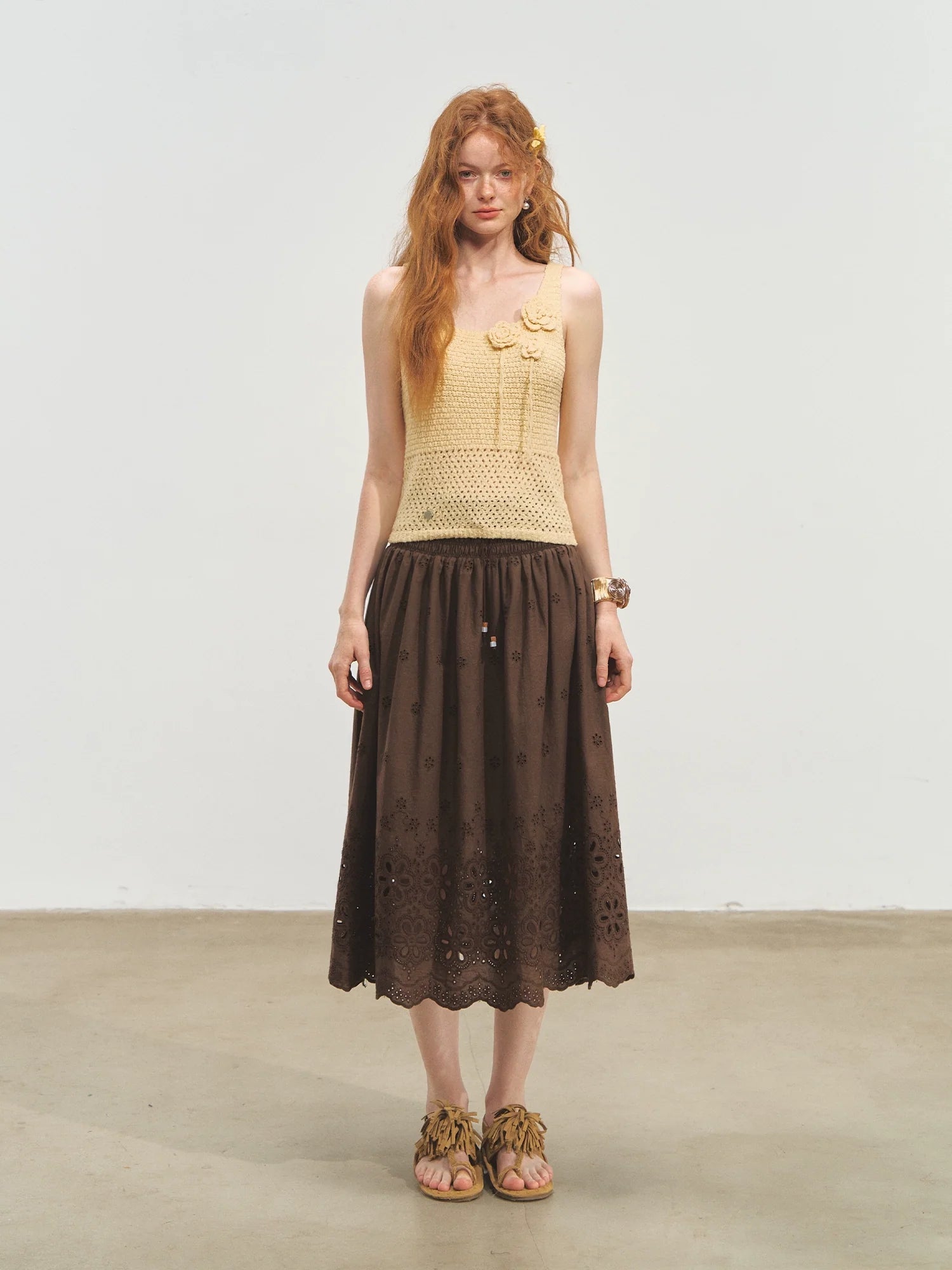 Three-dimensional Handmade Flower Crochet Tank Top