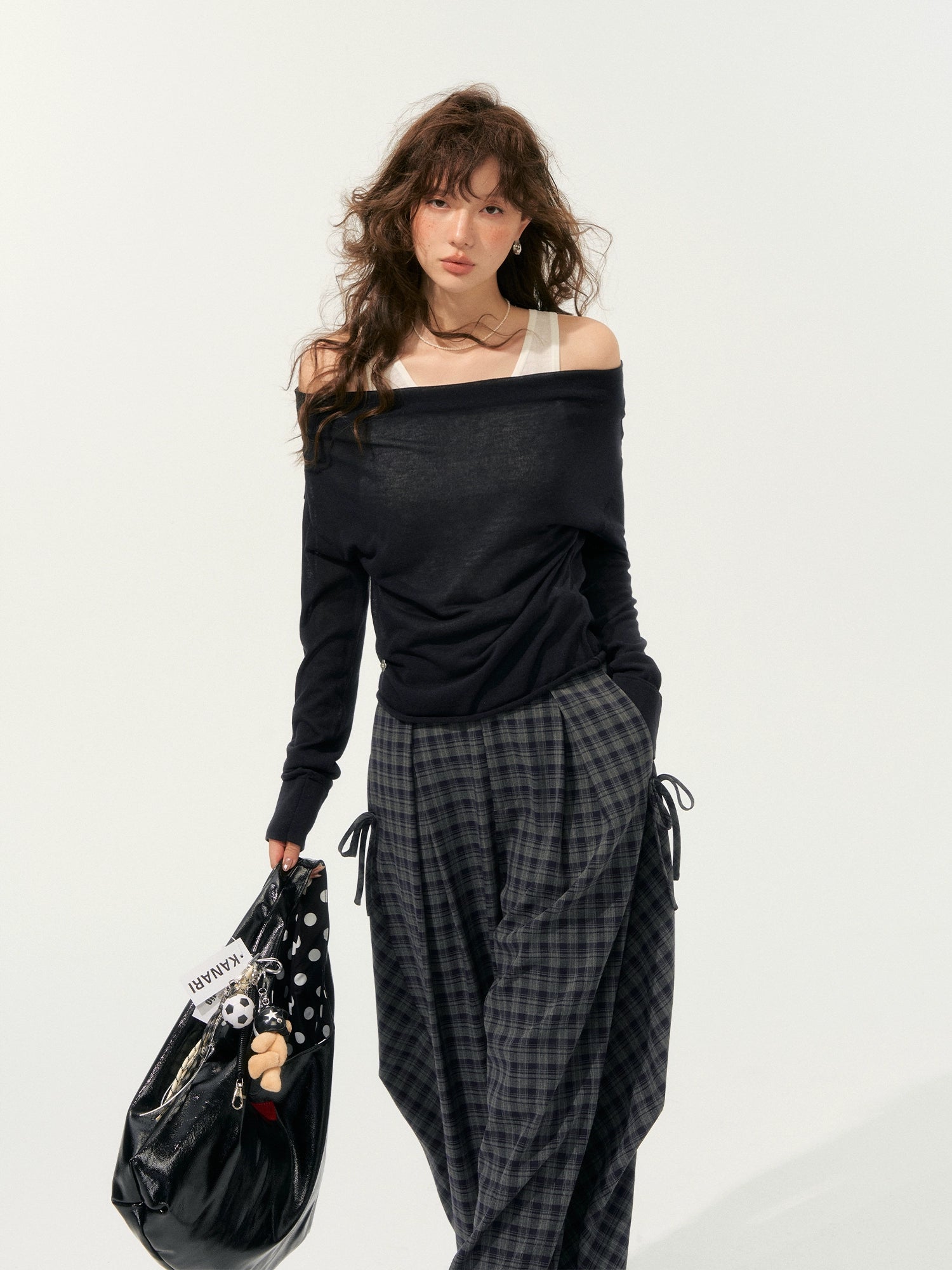 Fake Two-Piece Color-Block Draped Collar Knit Top