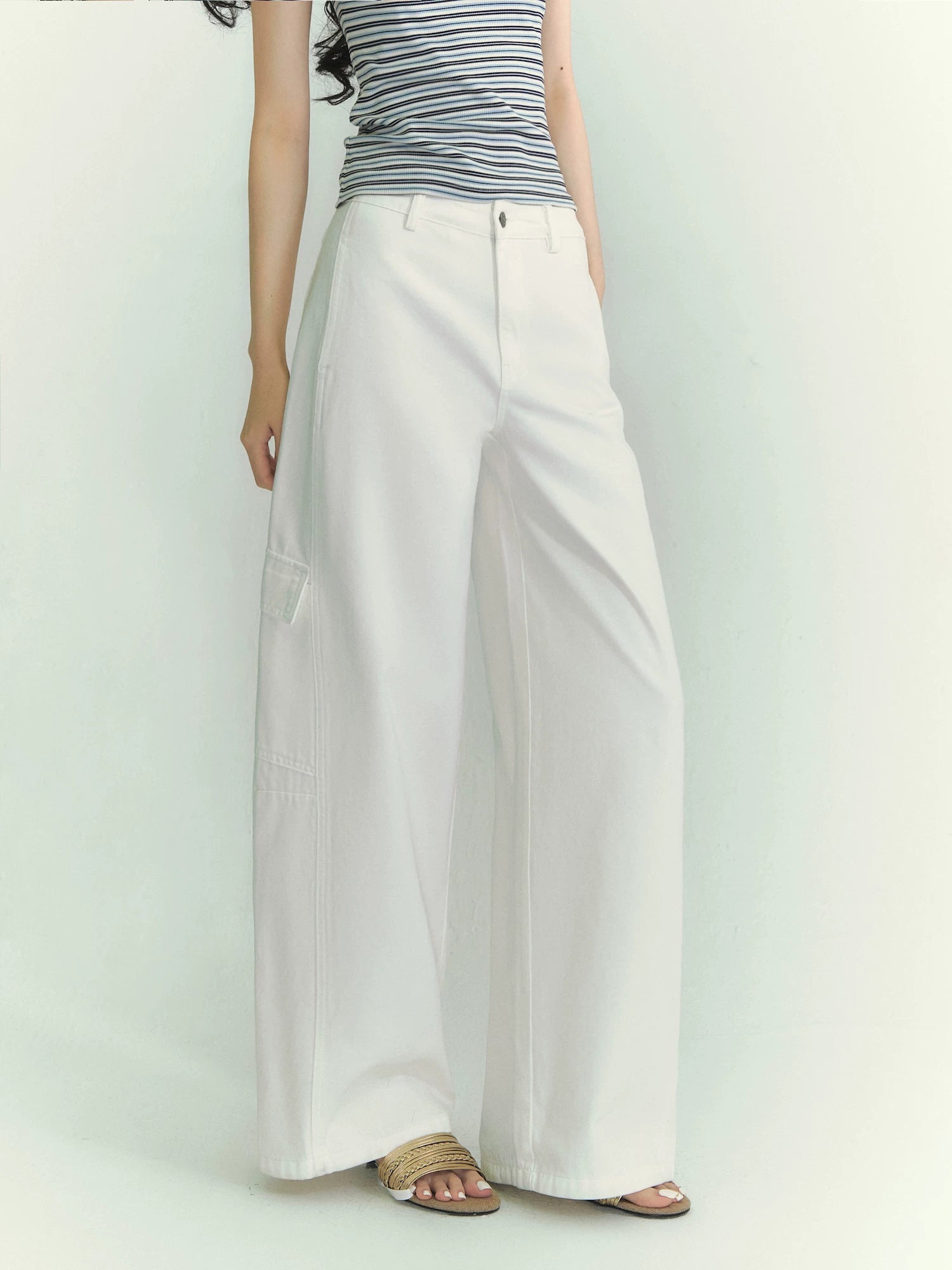 Curved Cargo Denim Pants