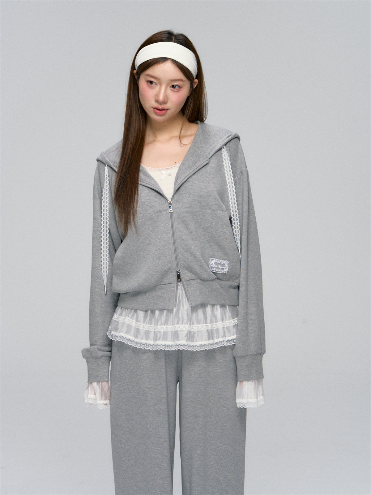 Gray Lace-Trimmed Casual Hoodie & Pant Set
