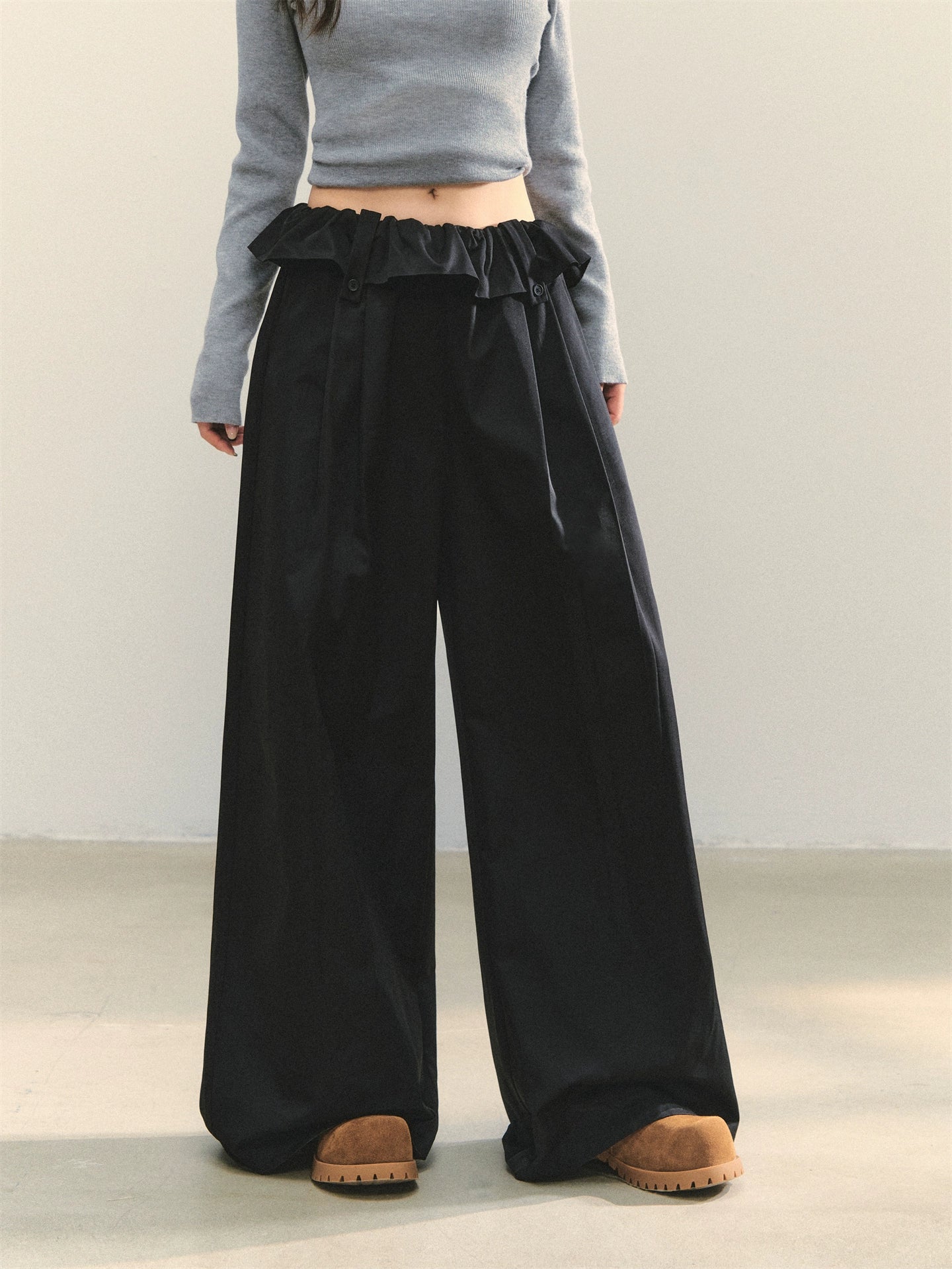 Brown & Black Fold-Waist Balloon Pants
