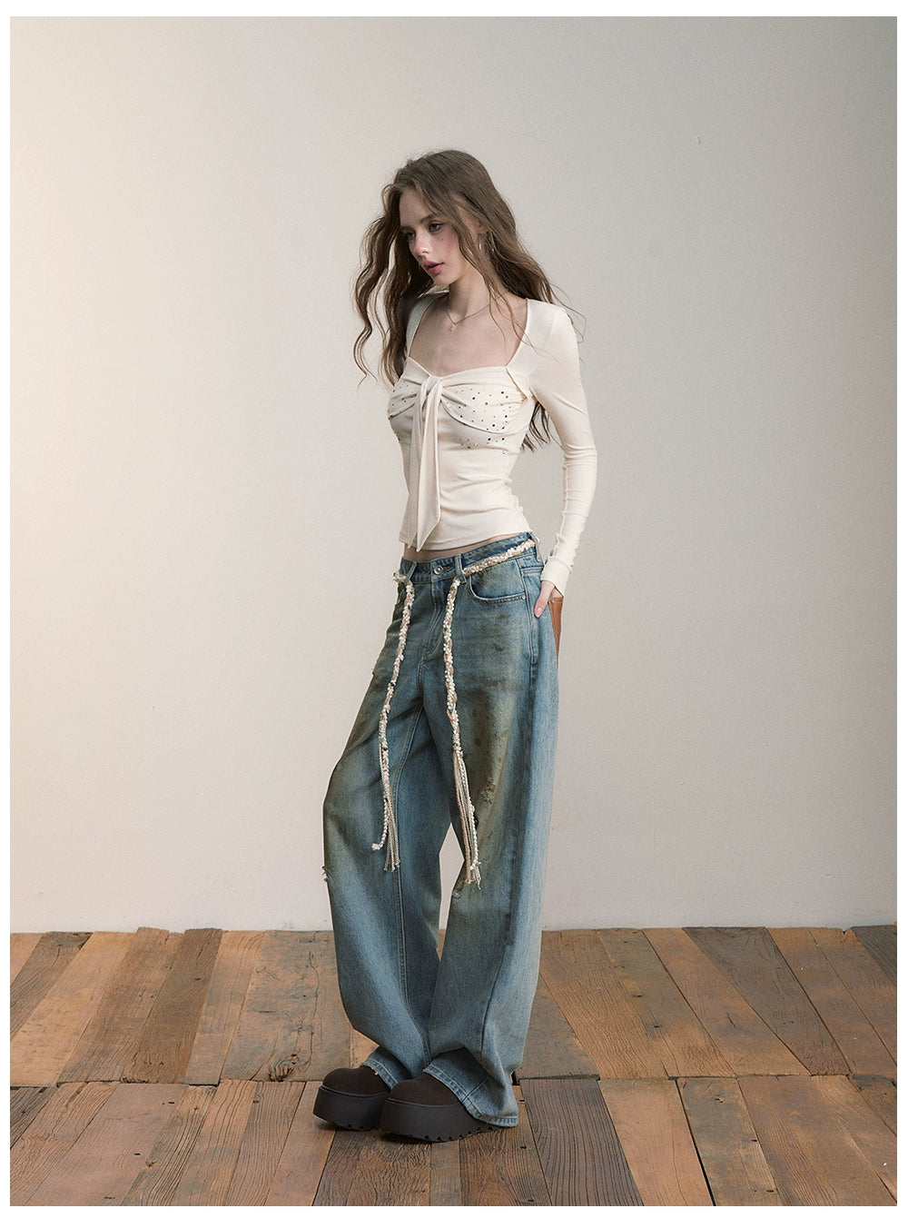 Bow Rhinestone U-neck Blouse