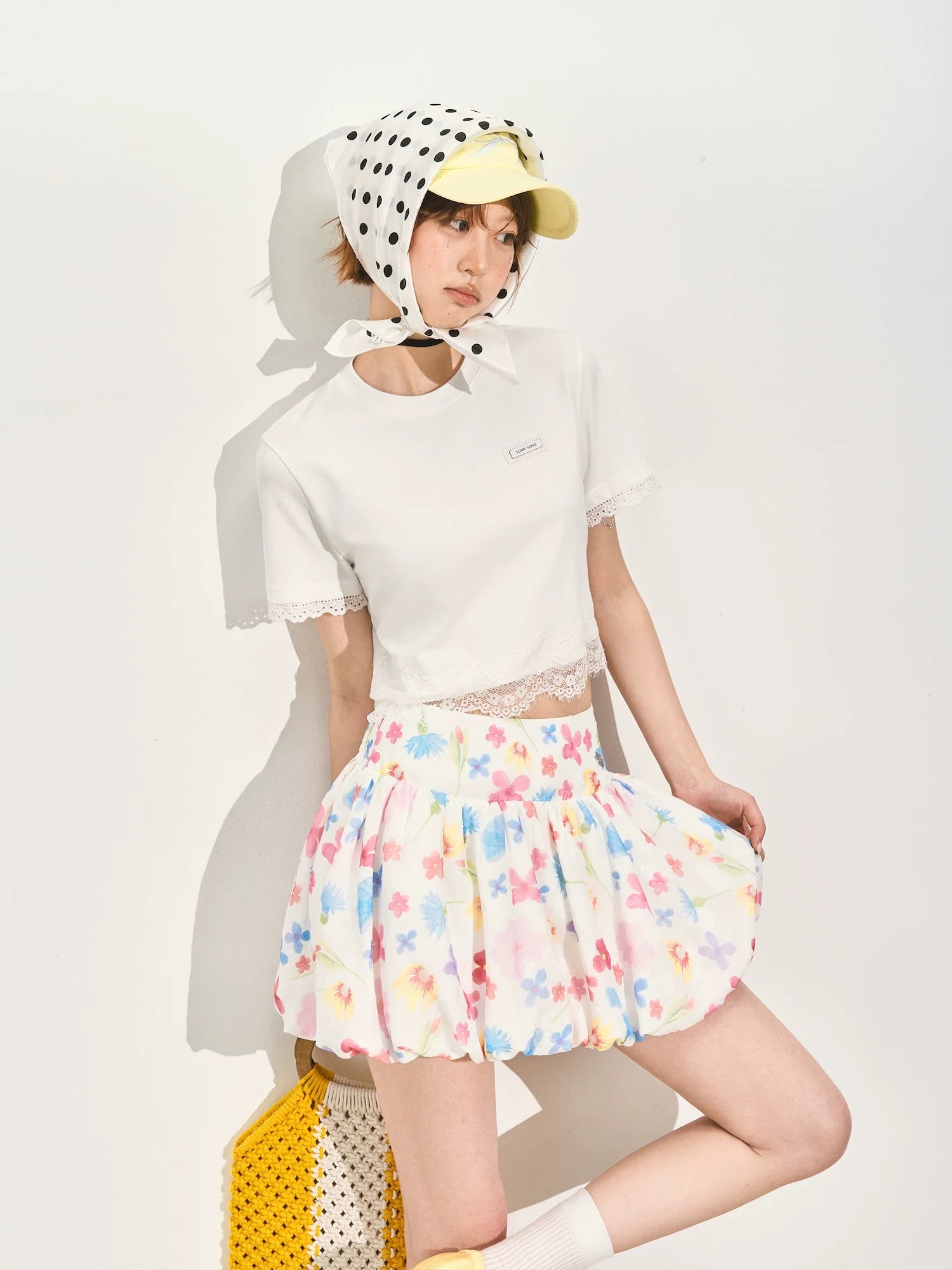 Lace-edged Patchwork Short-sleeve T-shirt