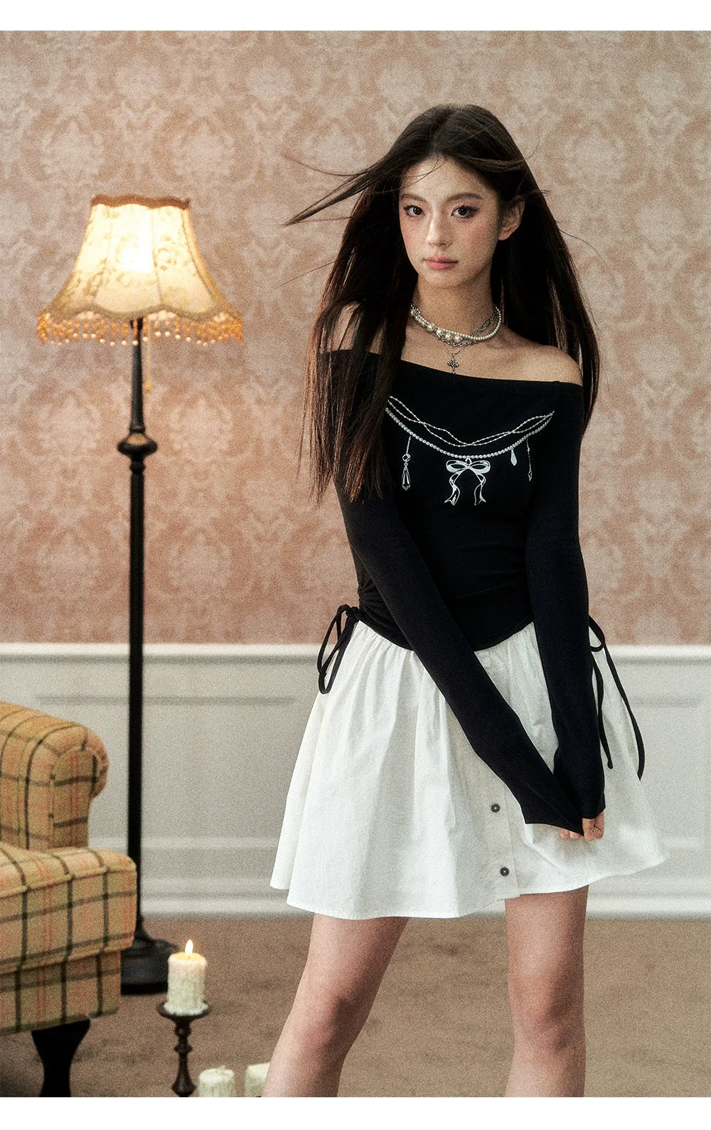 Black  One-Shoulder Pearl Chain Printed Dress