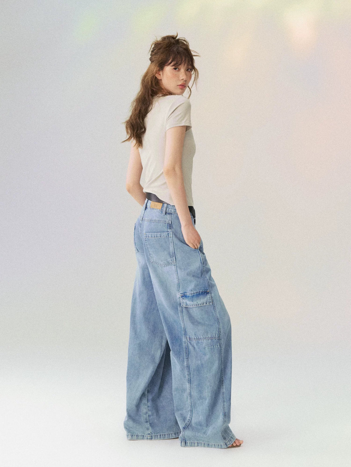 Multi-Pocket Cargo Wide-Leg Jeans