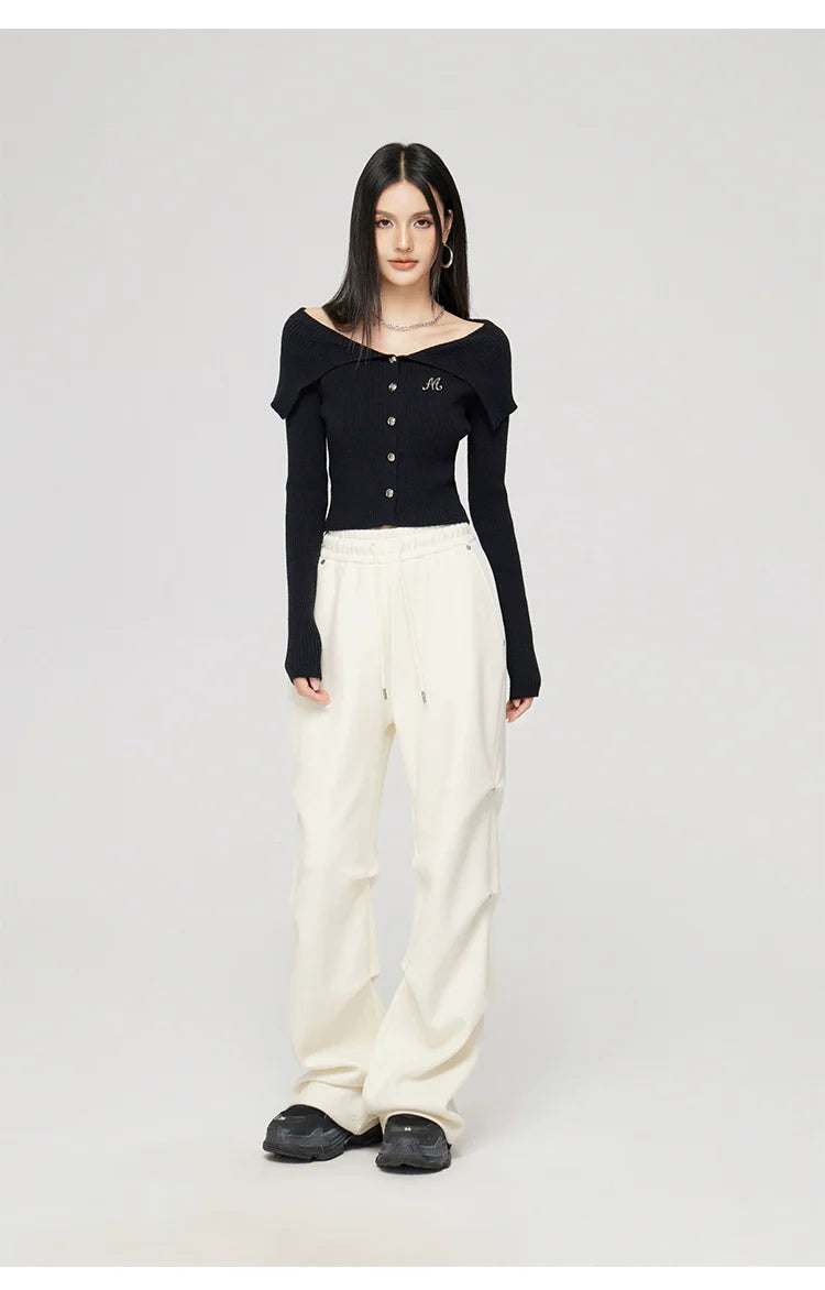 Black & Off-white Turn-down Collar Sweater