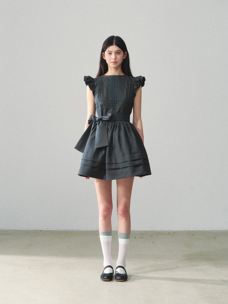Flutter-Sleeve Bow-tied Tea-break Dress