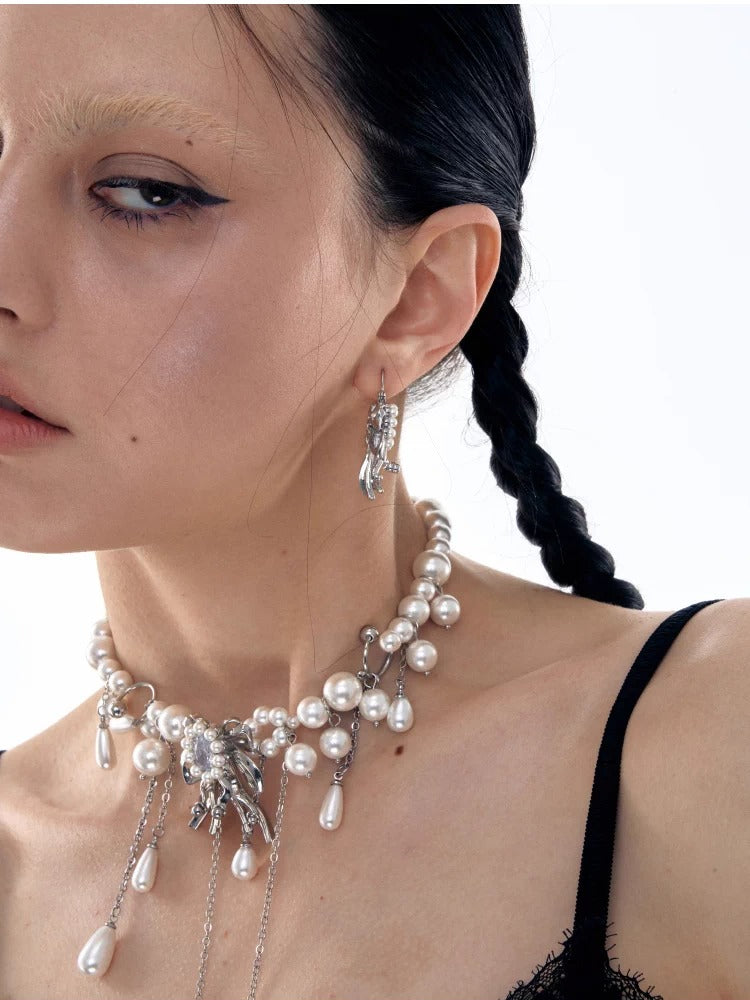 Bow Pearl Drop Necklace
