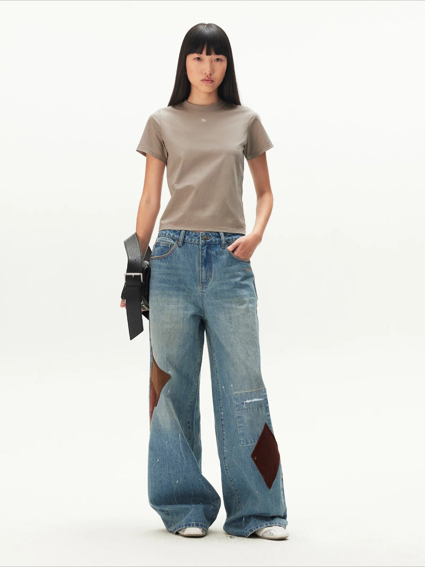Embroidered Badge Cropped T-Shirt