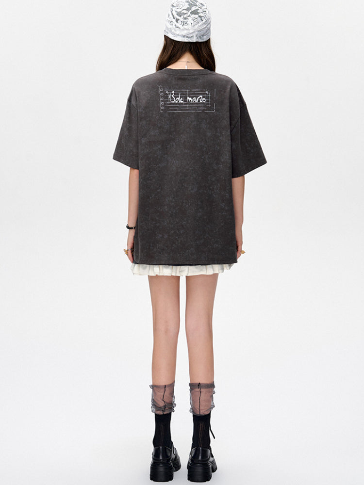 Draft Bear Illustration Round-Neck T-Shirt