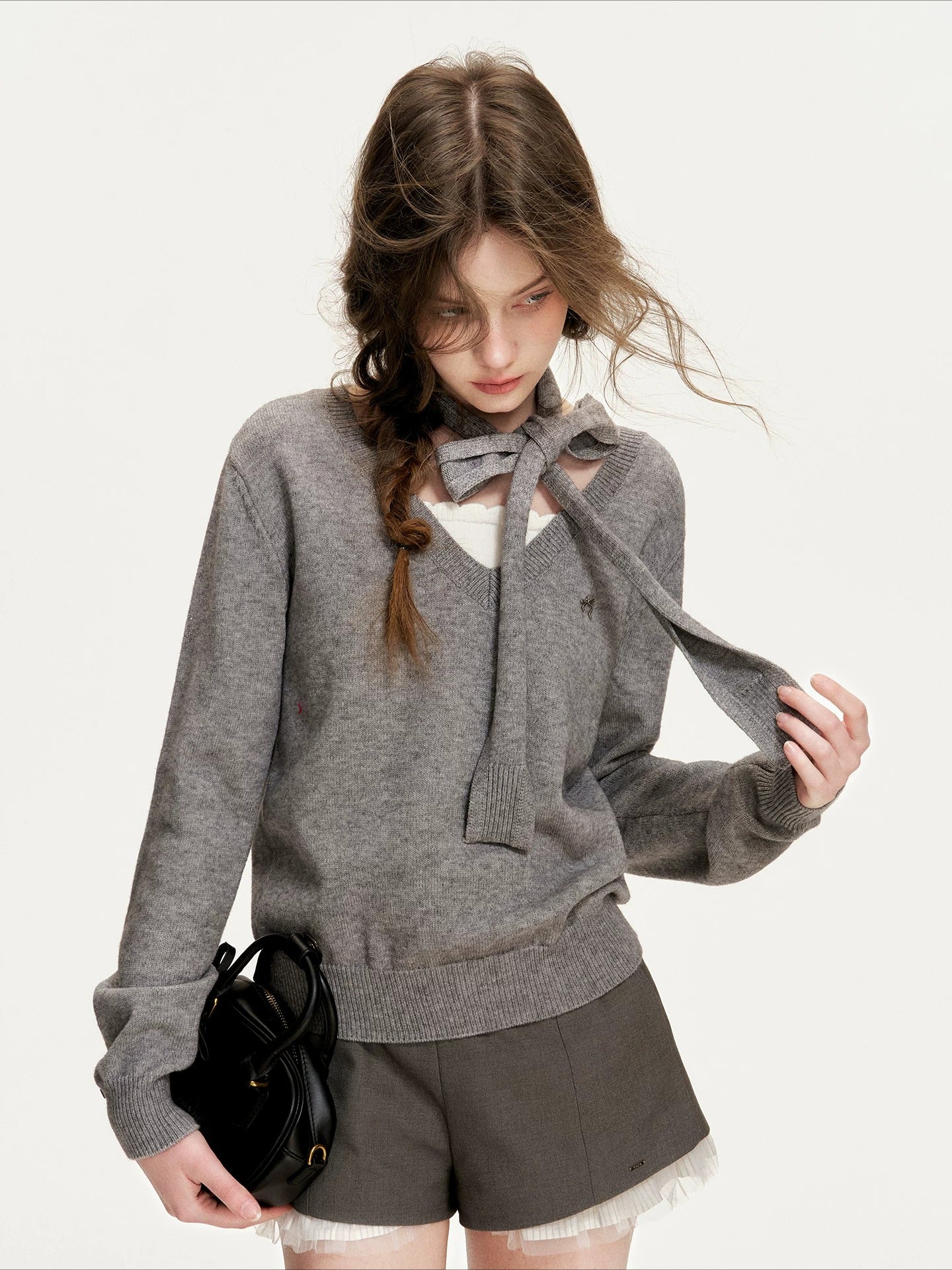 Gray Contrast Sweater & Scarf Set