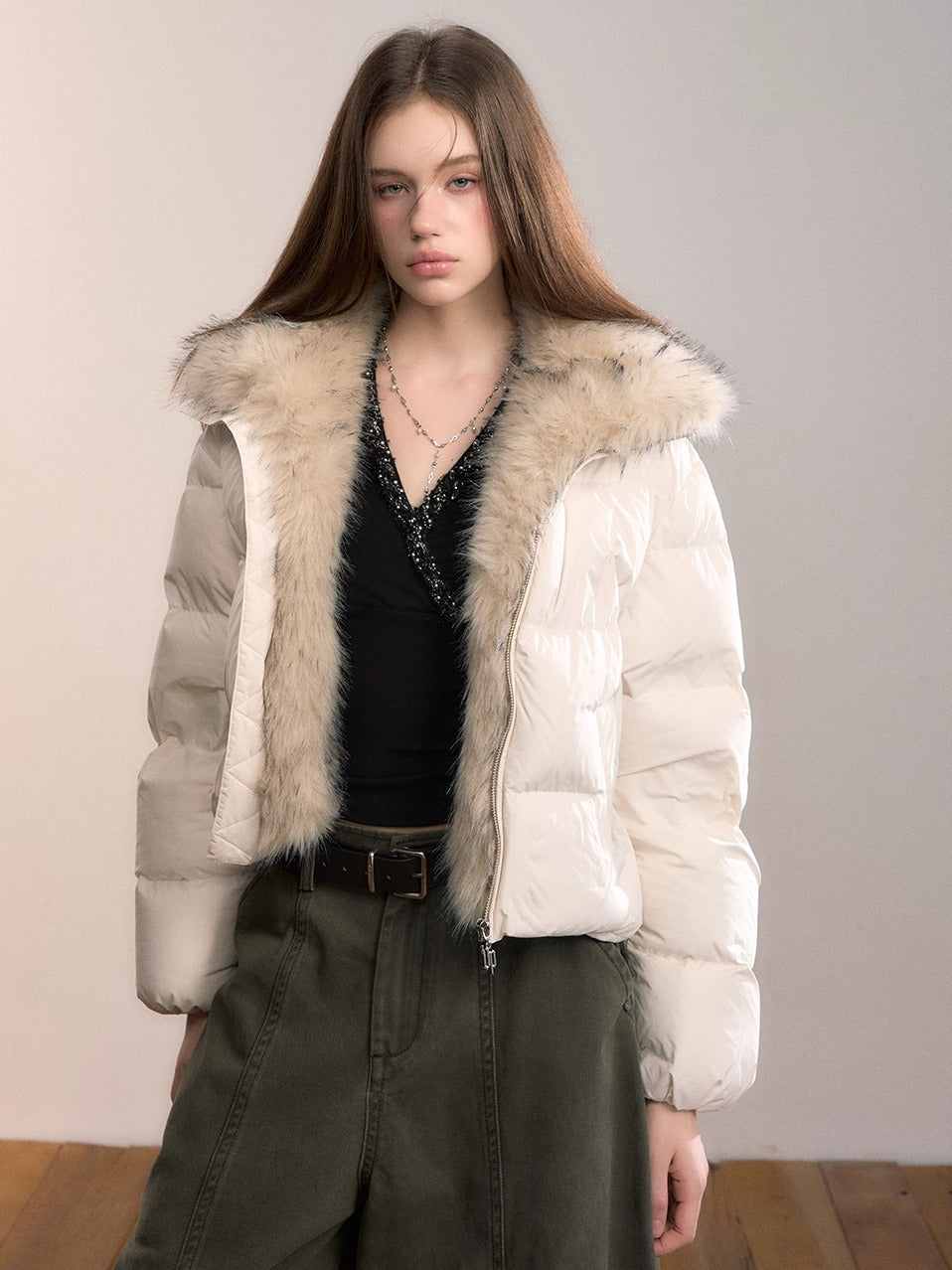 Colorblock Detachable Fur Down Jacket