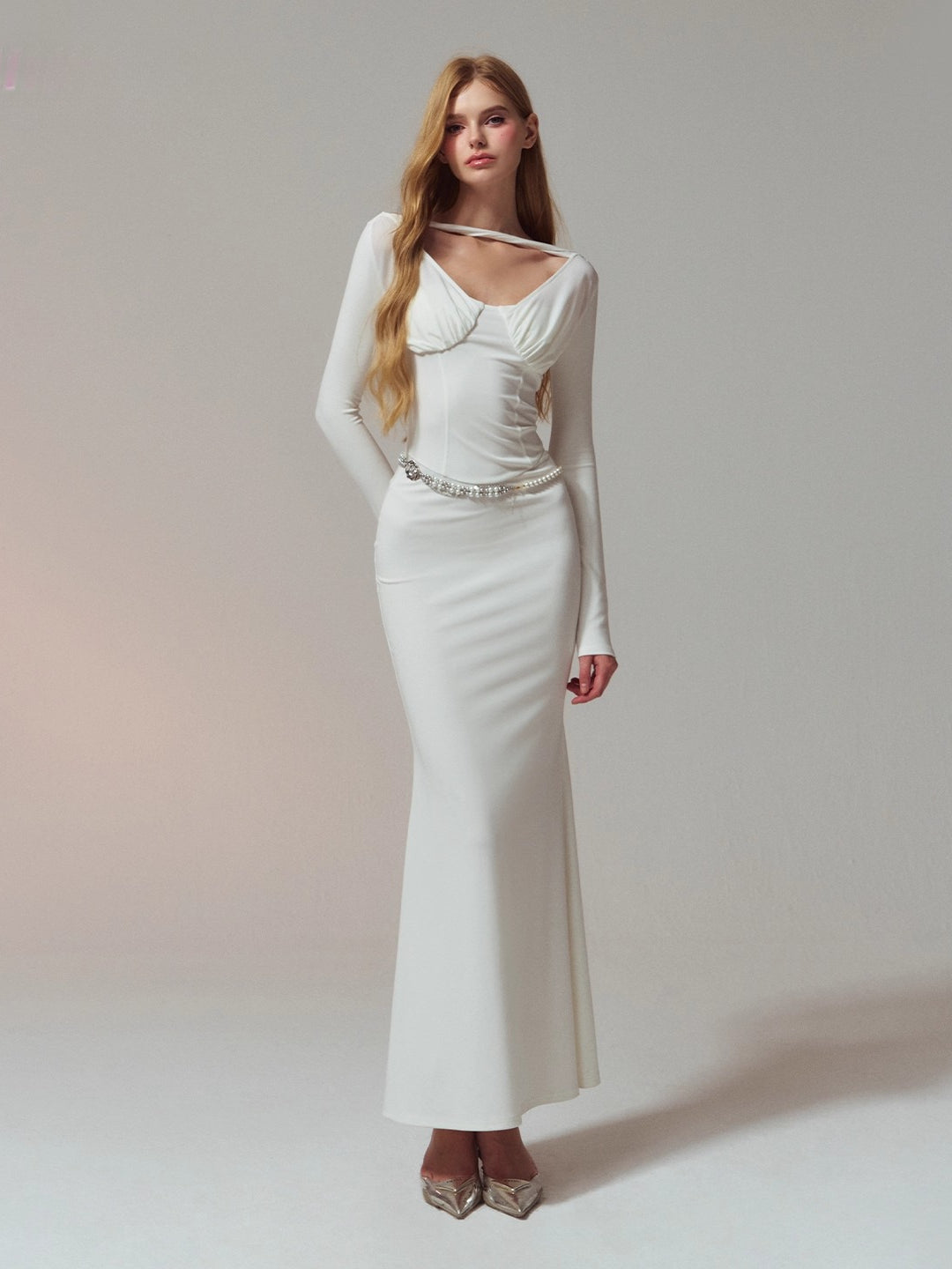 Ruched Boned Waist Slim-Fit V-Neck Maxi Dress