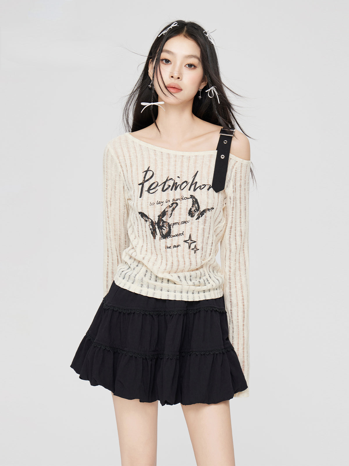 Gray & Beige Hollow Off-shoulder Long Sleeve T-shirt