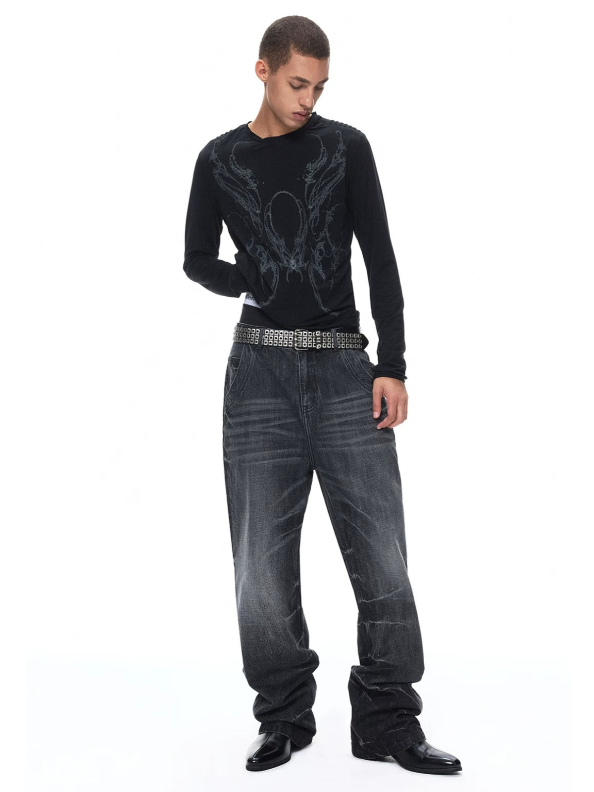 Visual Streetwear Thumb Hole Tee