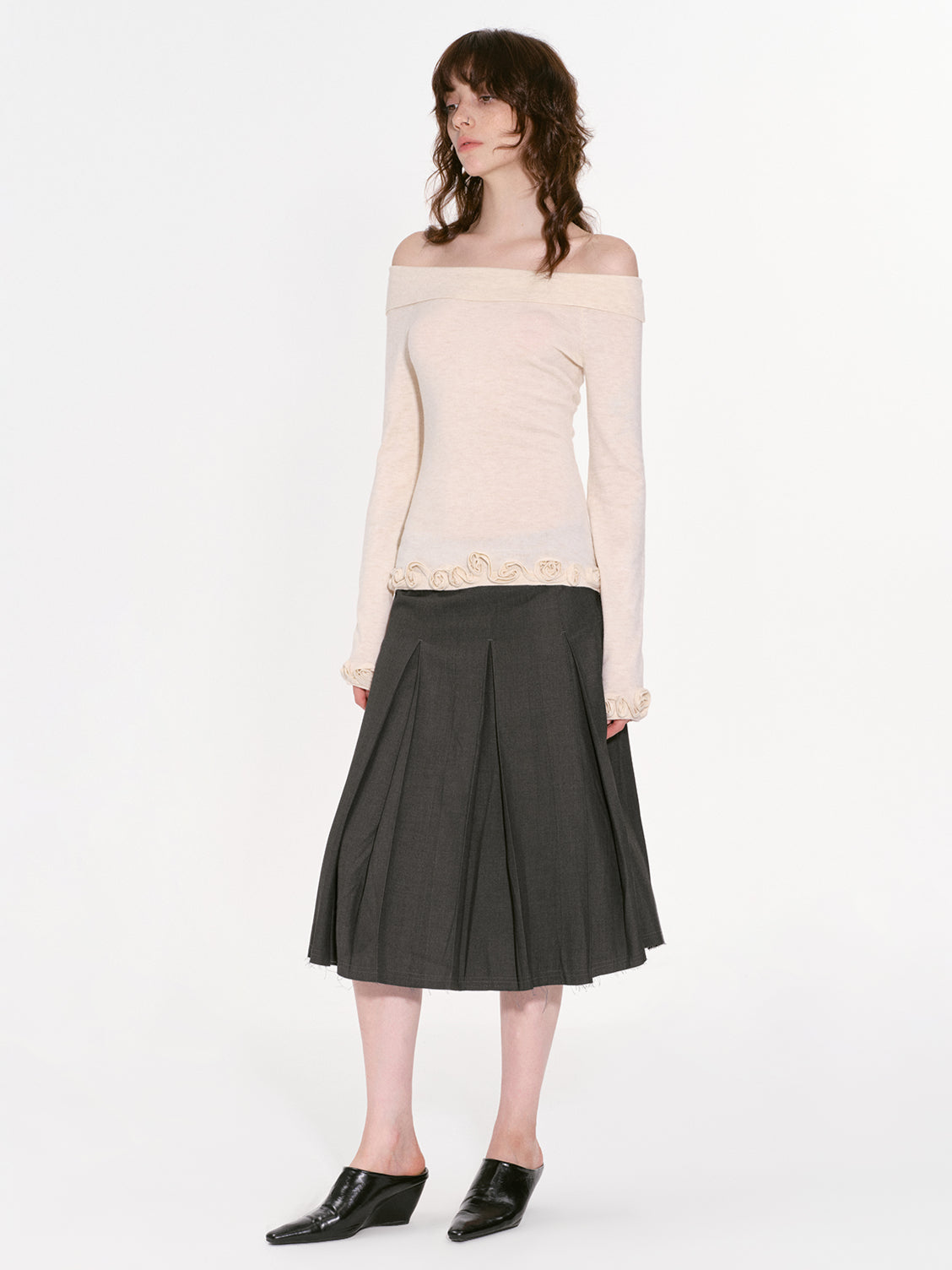High-End Wool Off-shoulder Knit