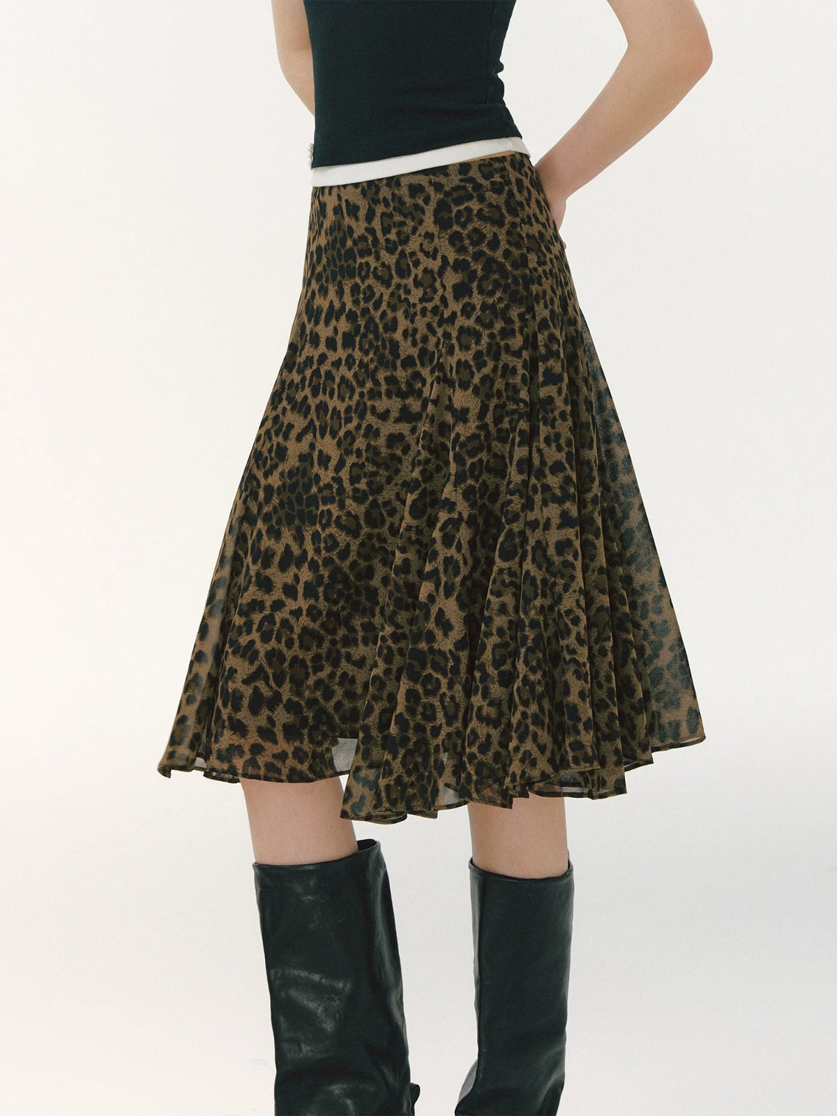 Leopard Print Flowy Midi Skirt