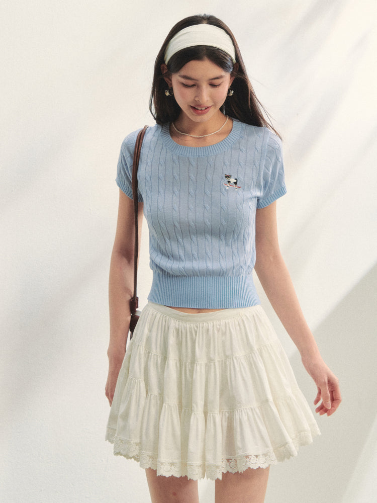 Puppy Embroidered Regular-shoulder Twist Knit T-shirt