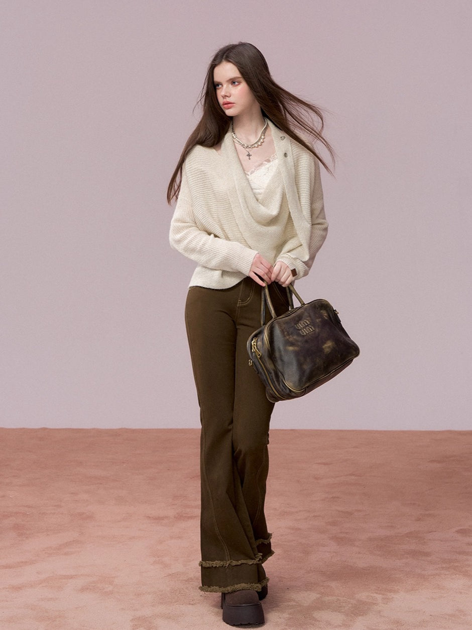 Ripped Hem Fitted Flared Denim Jeans