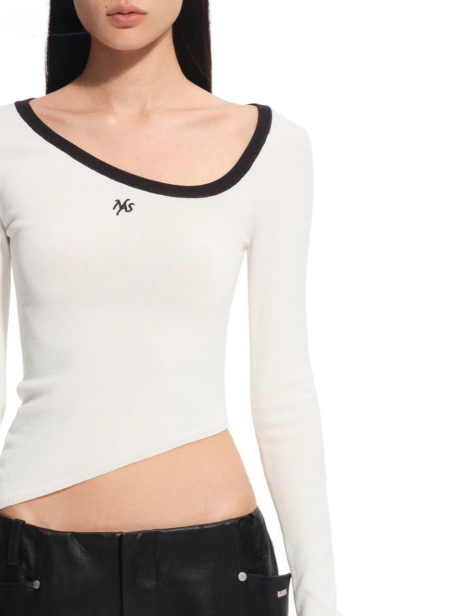 Asymmetric Contrast Neck T-shirt