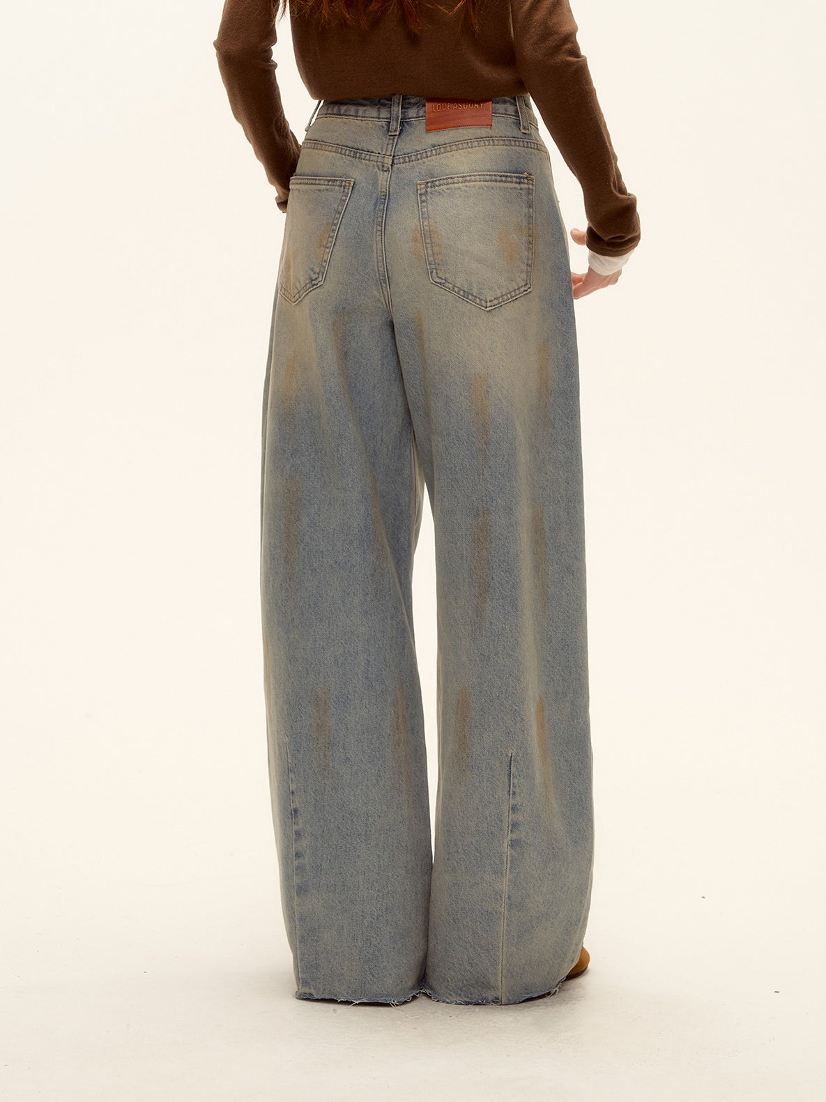 Vintage Whisker Curve Jeans