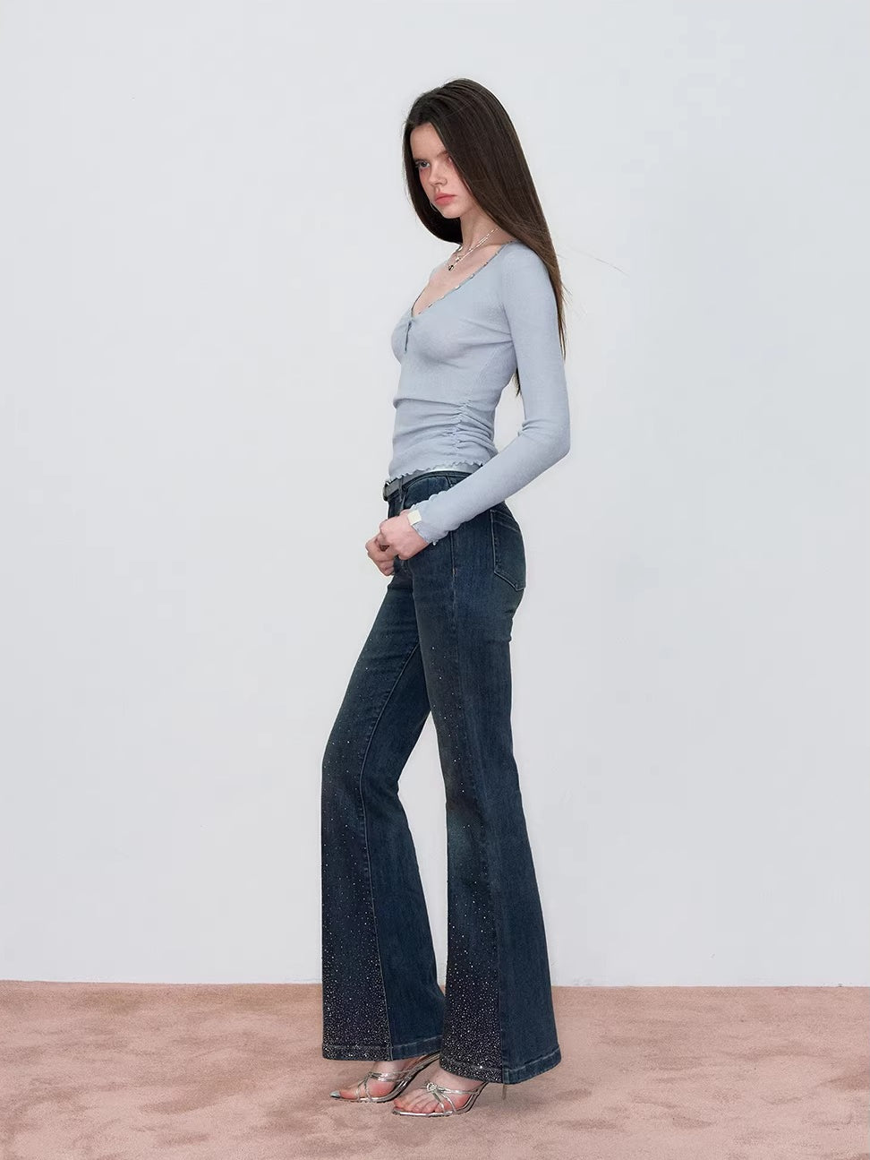 V-Neck Waist Knit Top