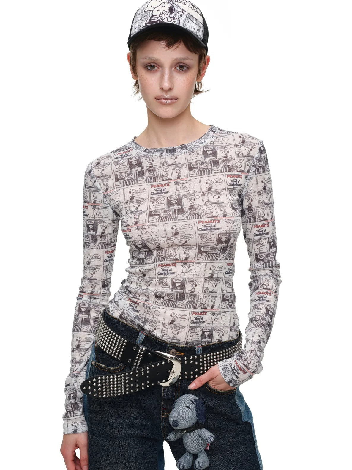 Vintage Newspaper Slim Knit Top