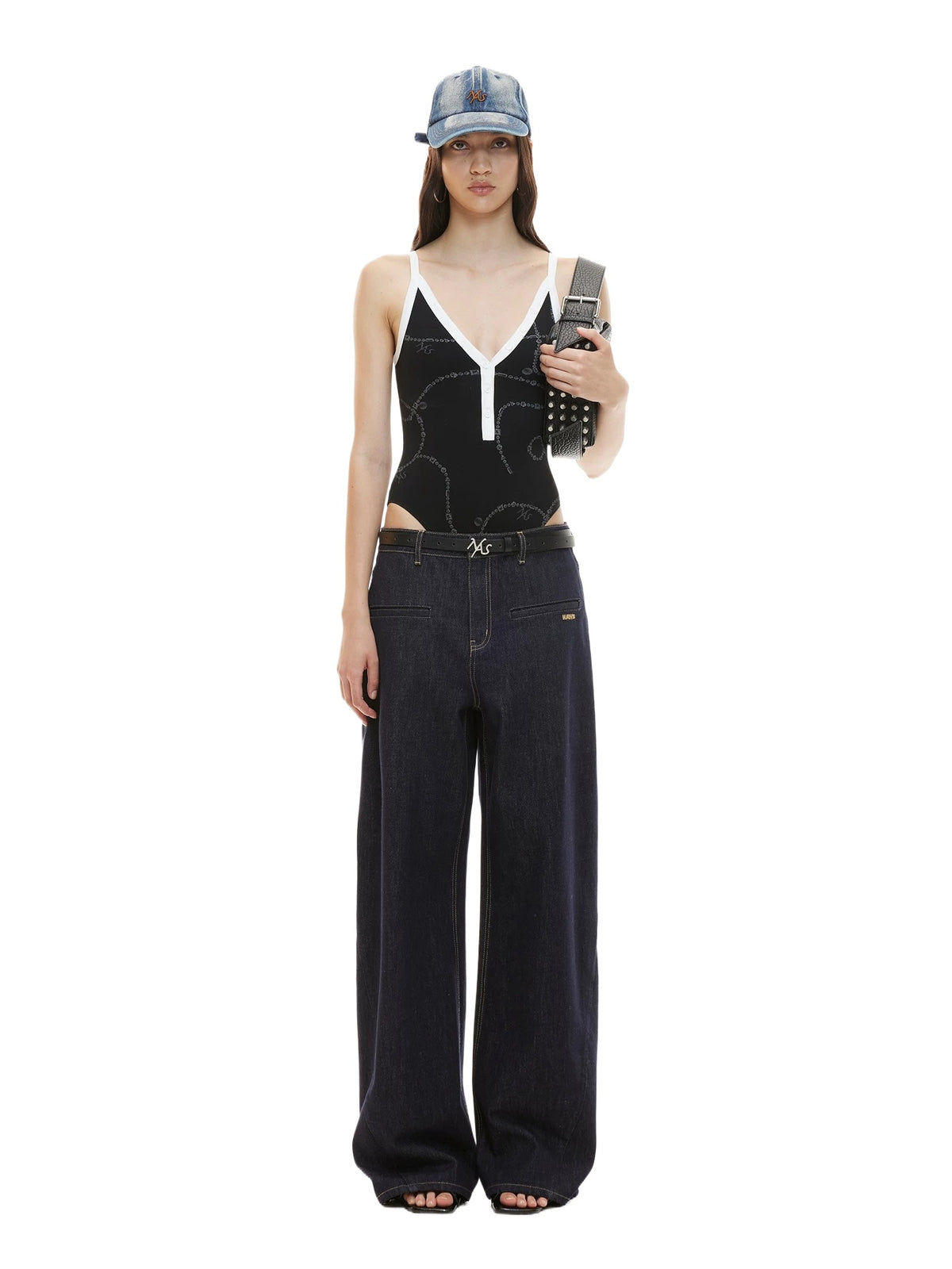 Beverly V-Neck Bodysuit